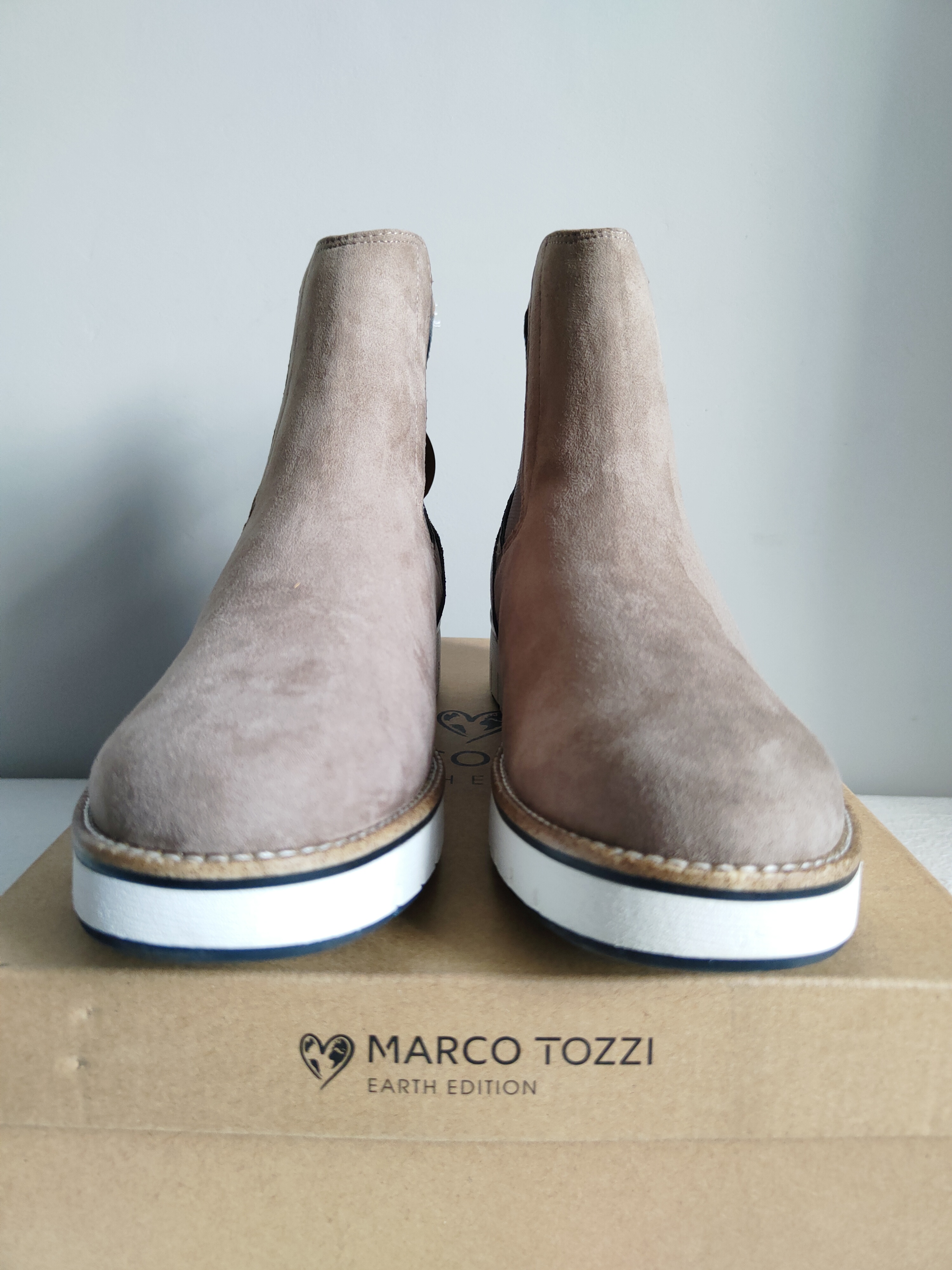 Marco Tozzi sztyblety zamszowe rozmiar 41