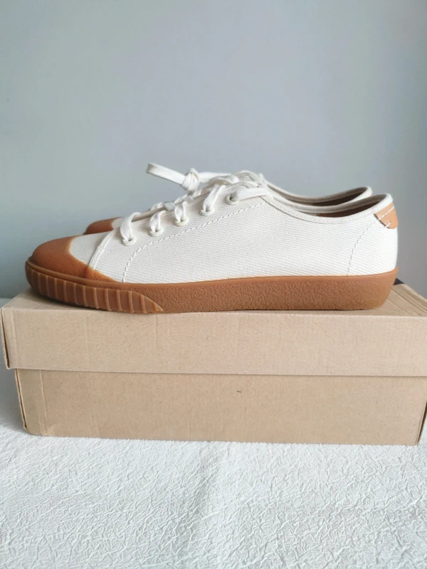 Clarks Cyrus Lace trampki r. 45