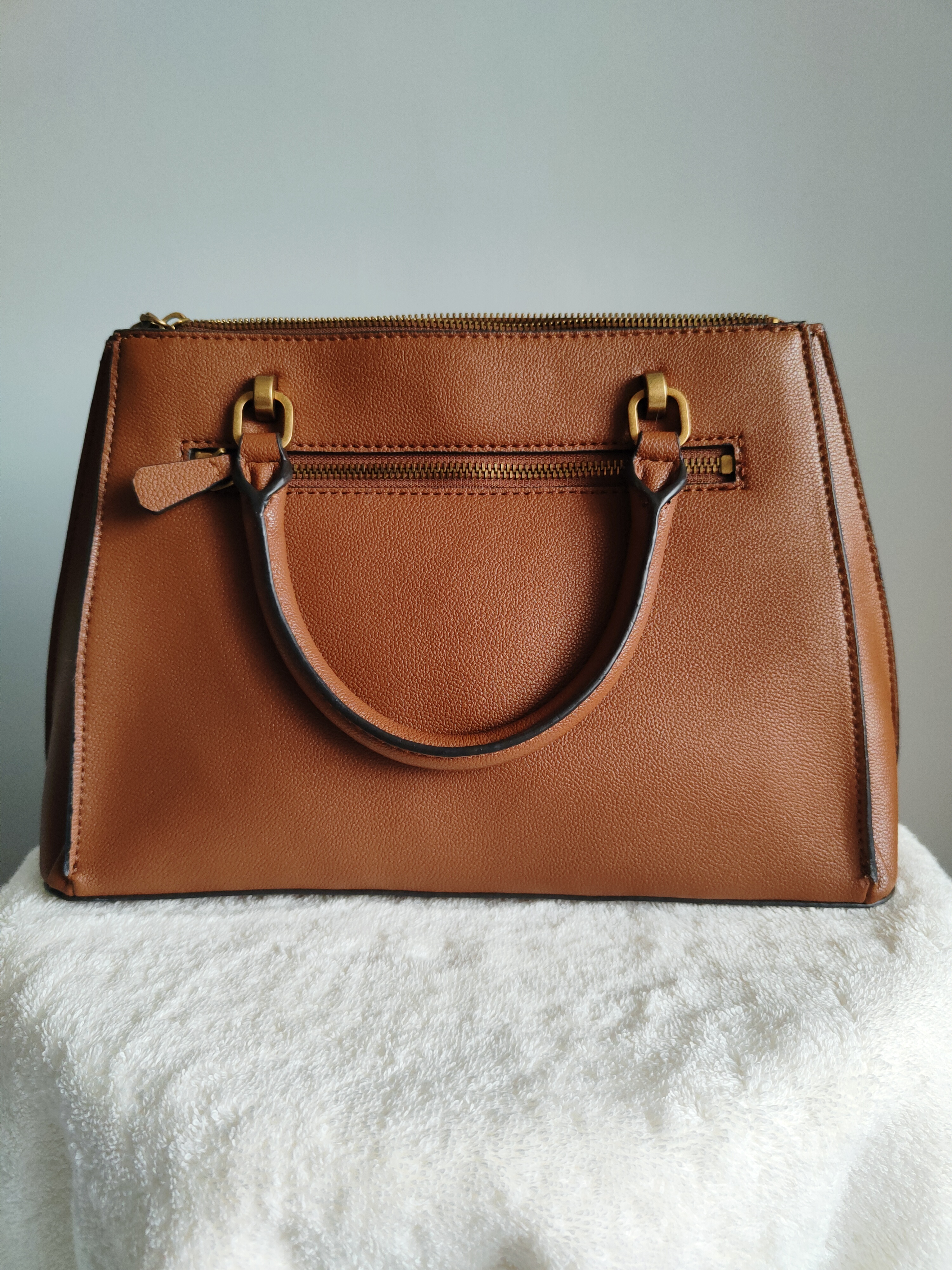 Guess Malva torebka na ramię i do ręki