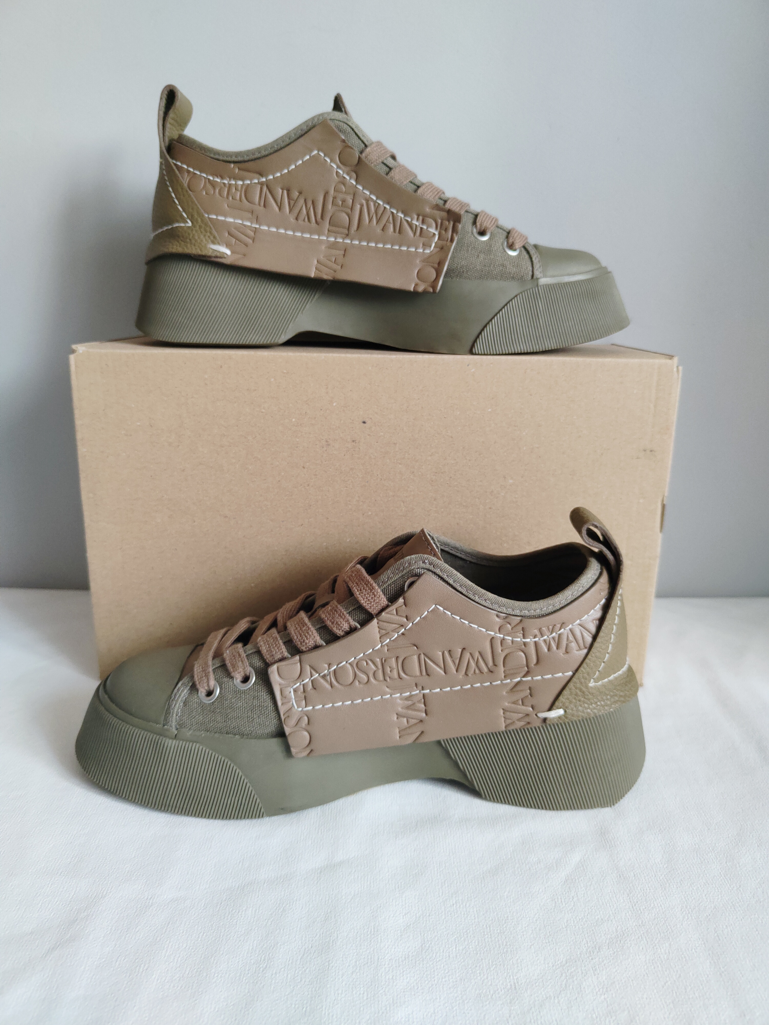 Buty sportowe JW Anderson r. 39