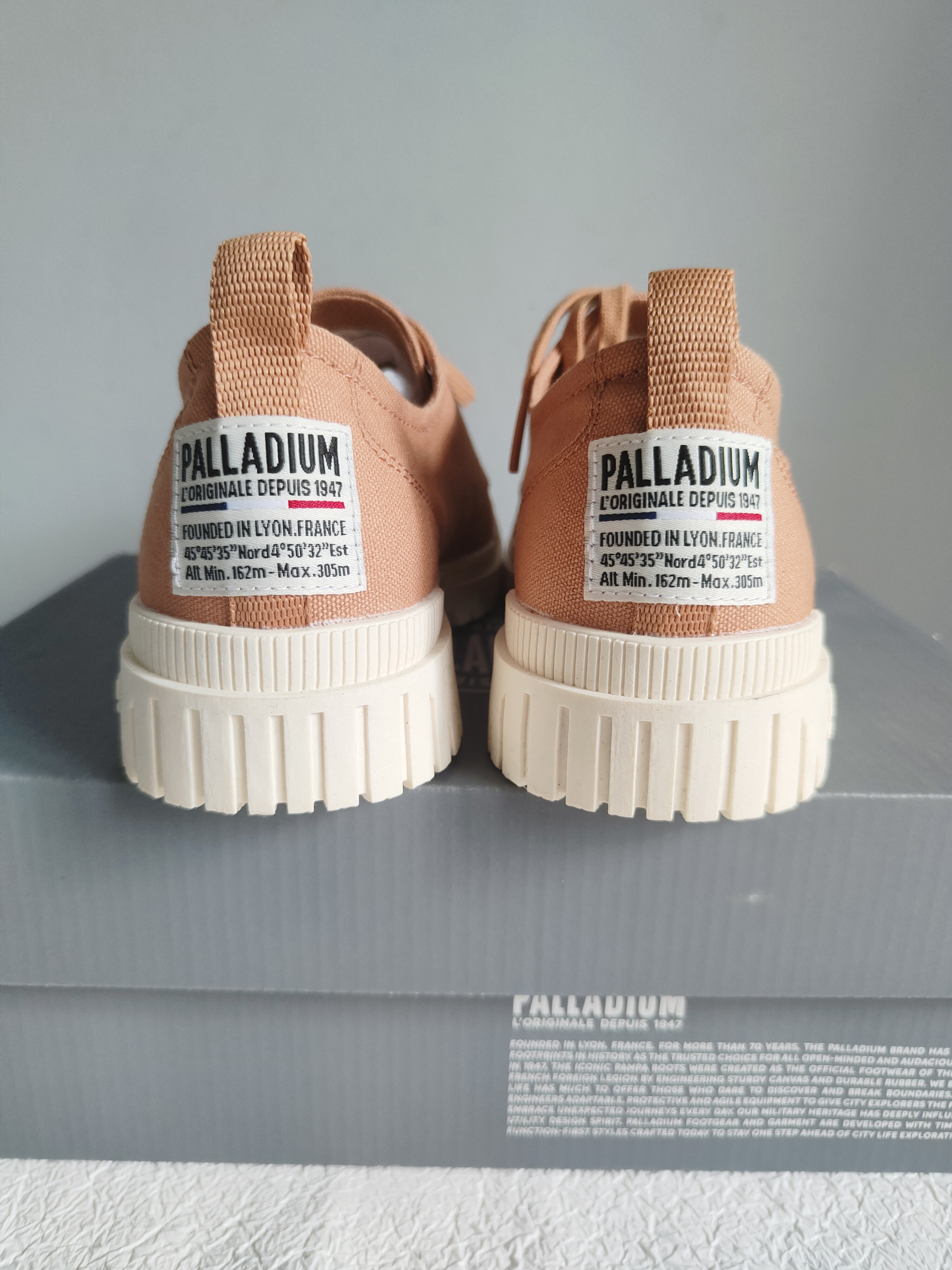 Palladium Pampa trampki r. 36