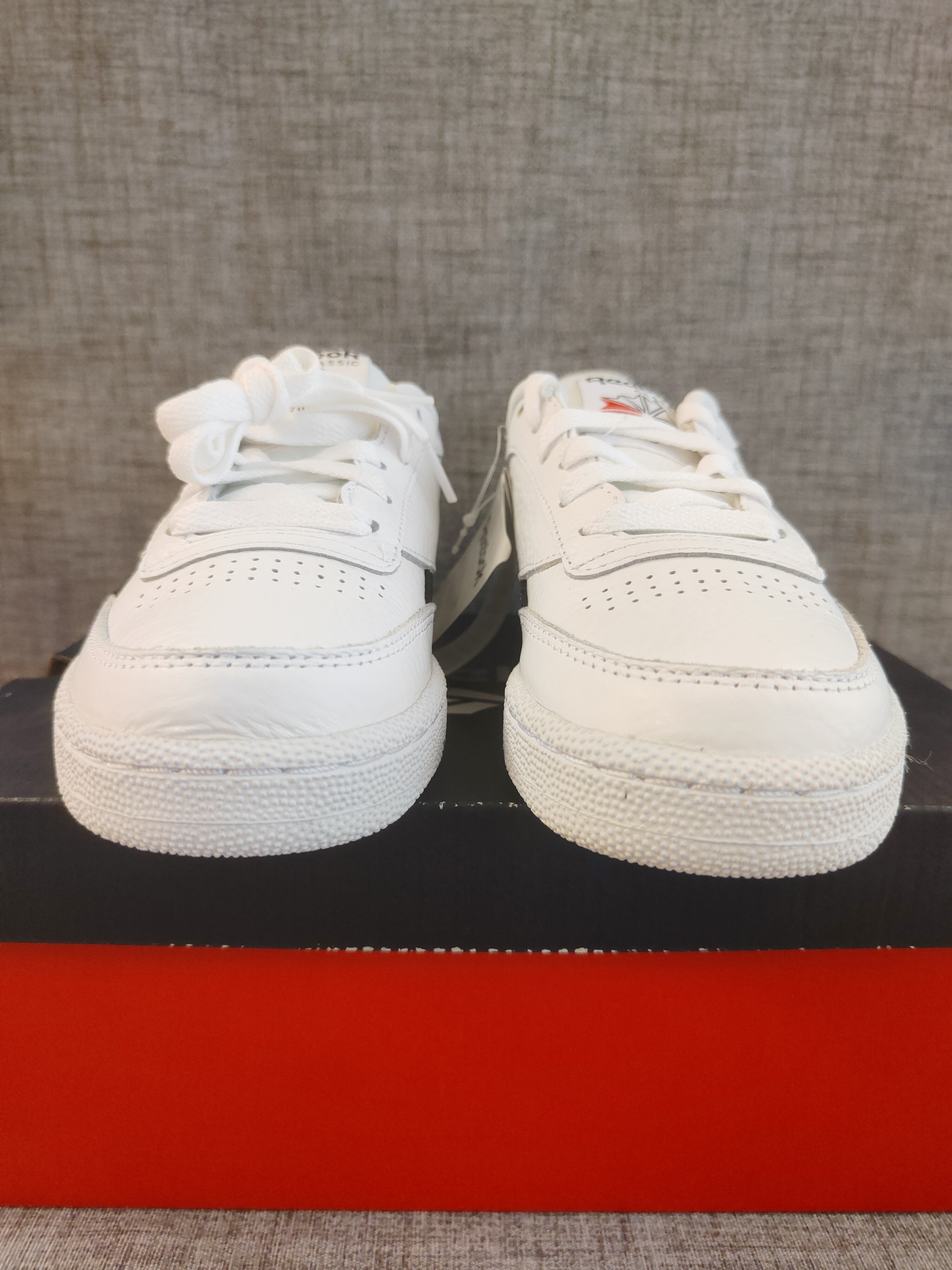 Reebok skórzane sneakersy Club C Revenge Mu rozmiar 35 