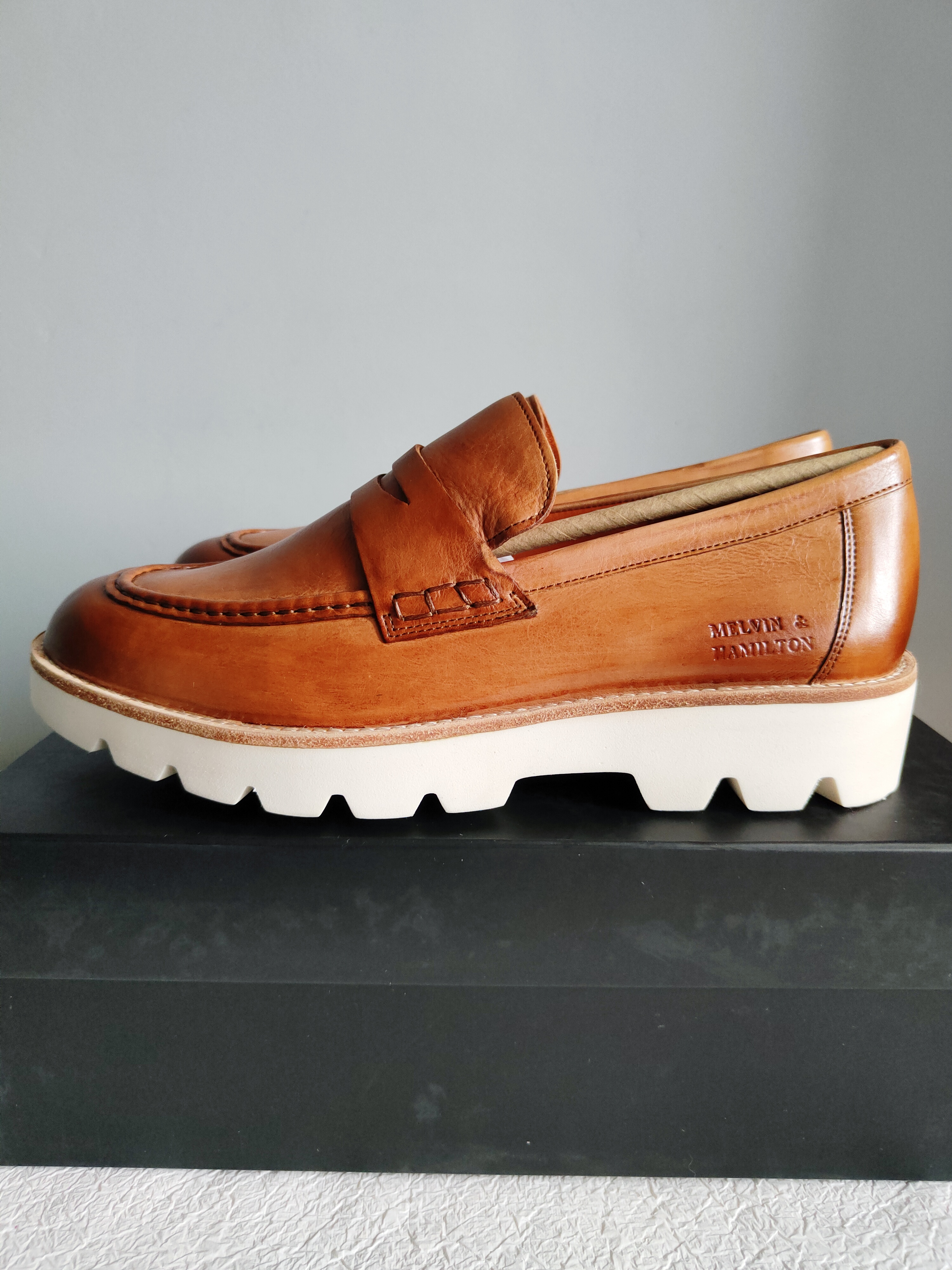 Melvin & Hamilton skórzane mokasyny r. 41