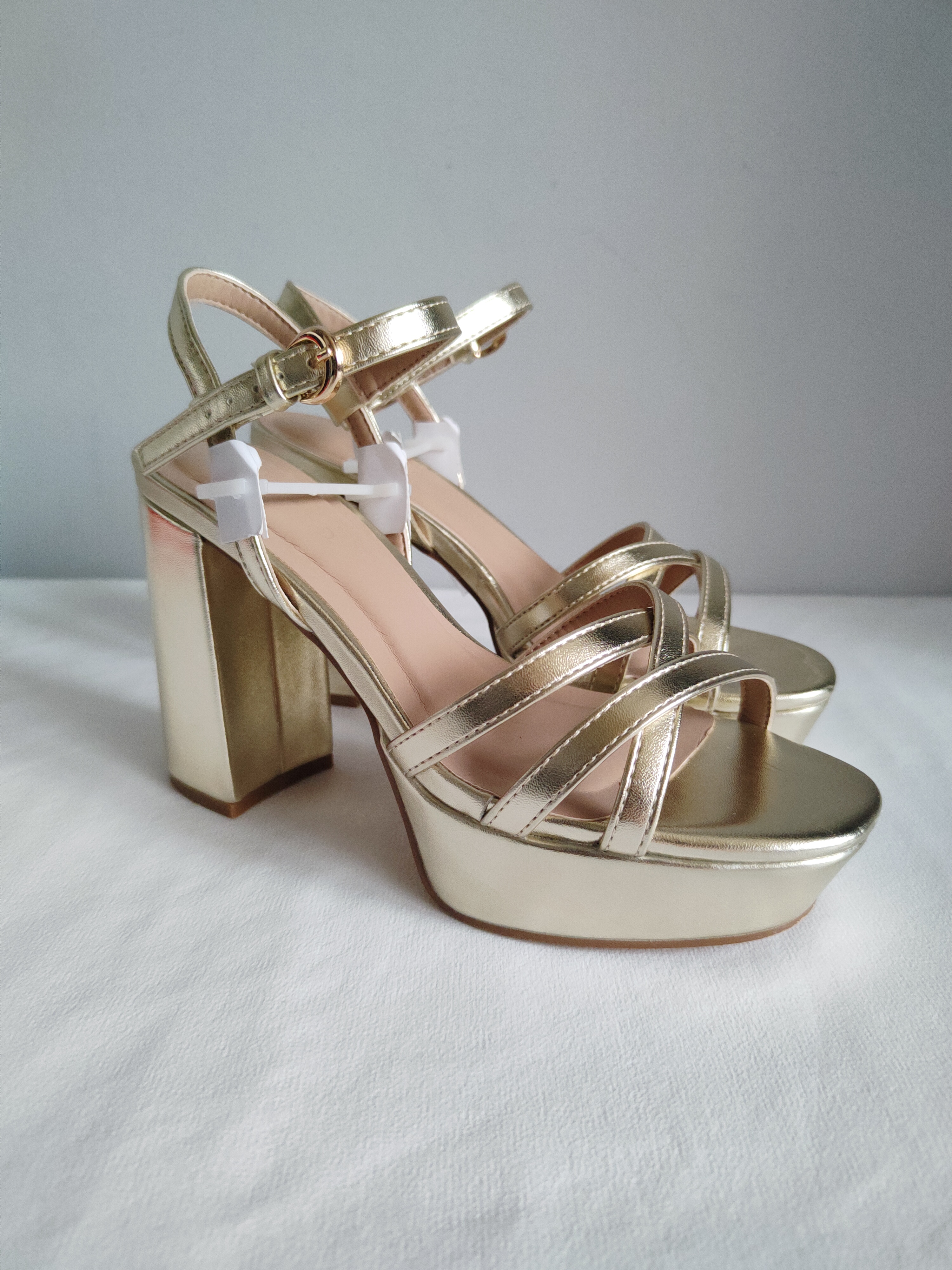 Anna Field złote sandały na platformie r. 36