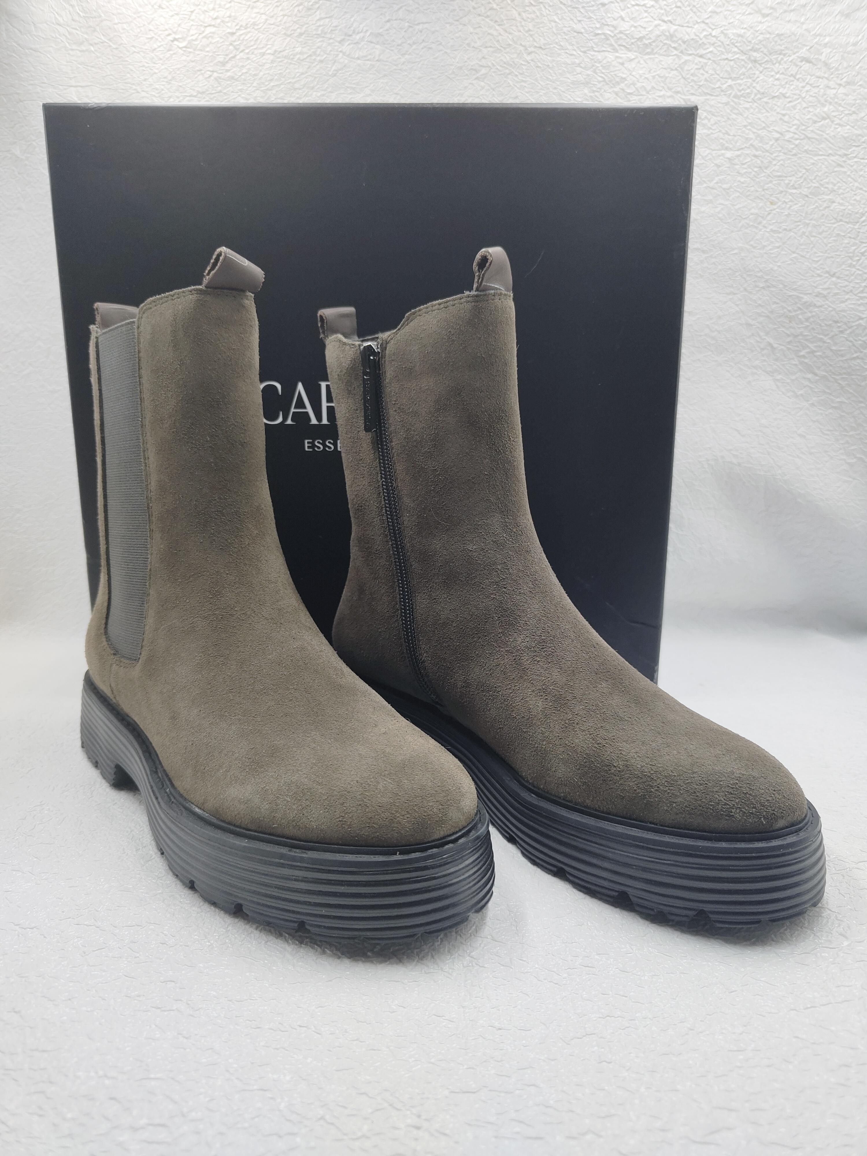 Carmela skórzane botki r. 37