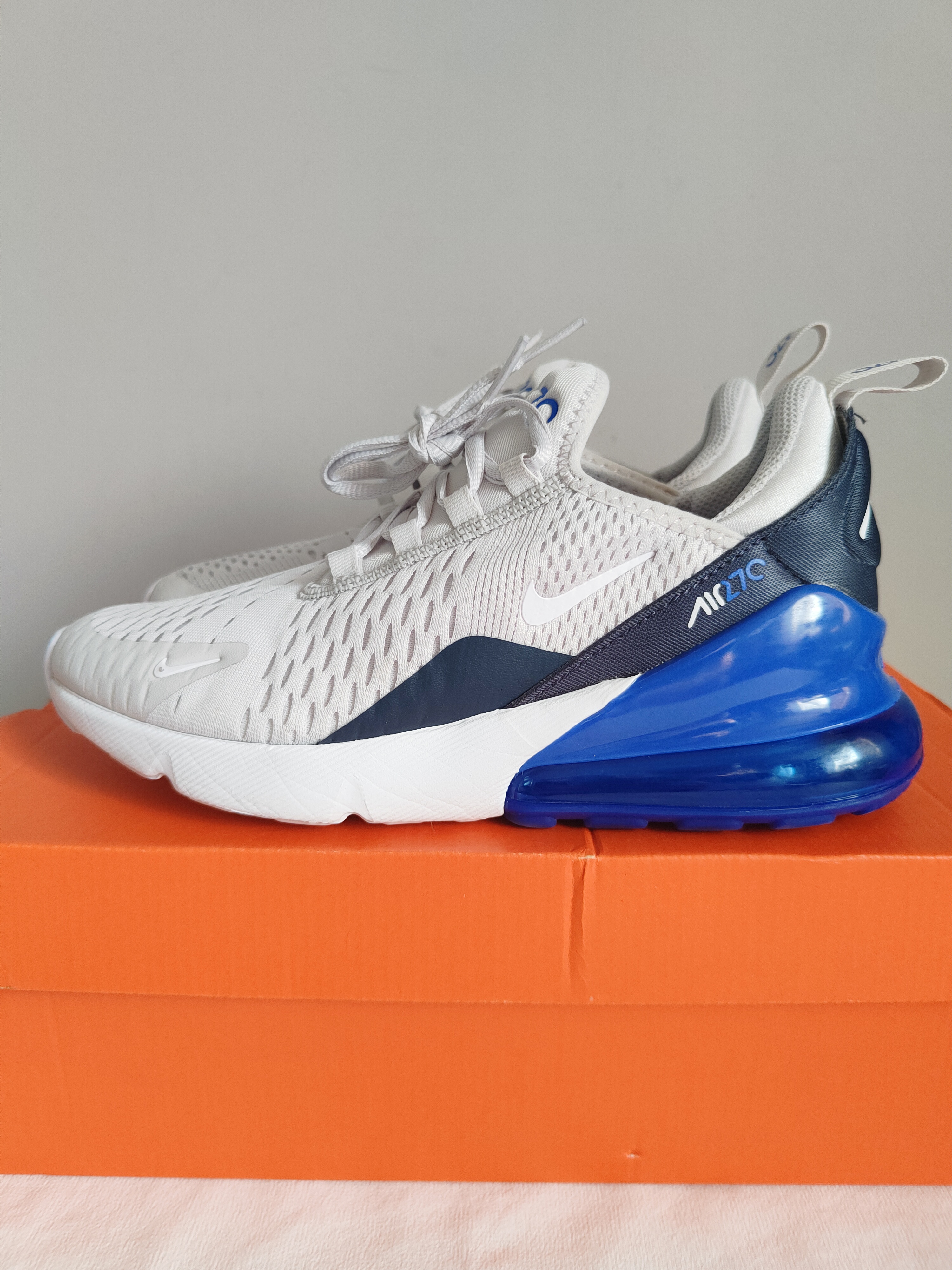 Nike Air Max 270 r. 38