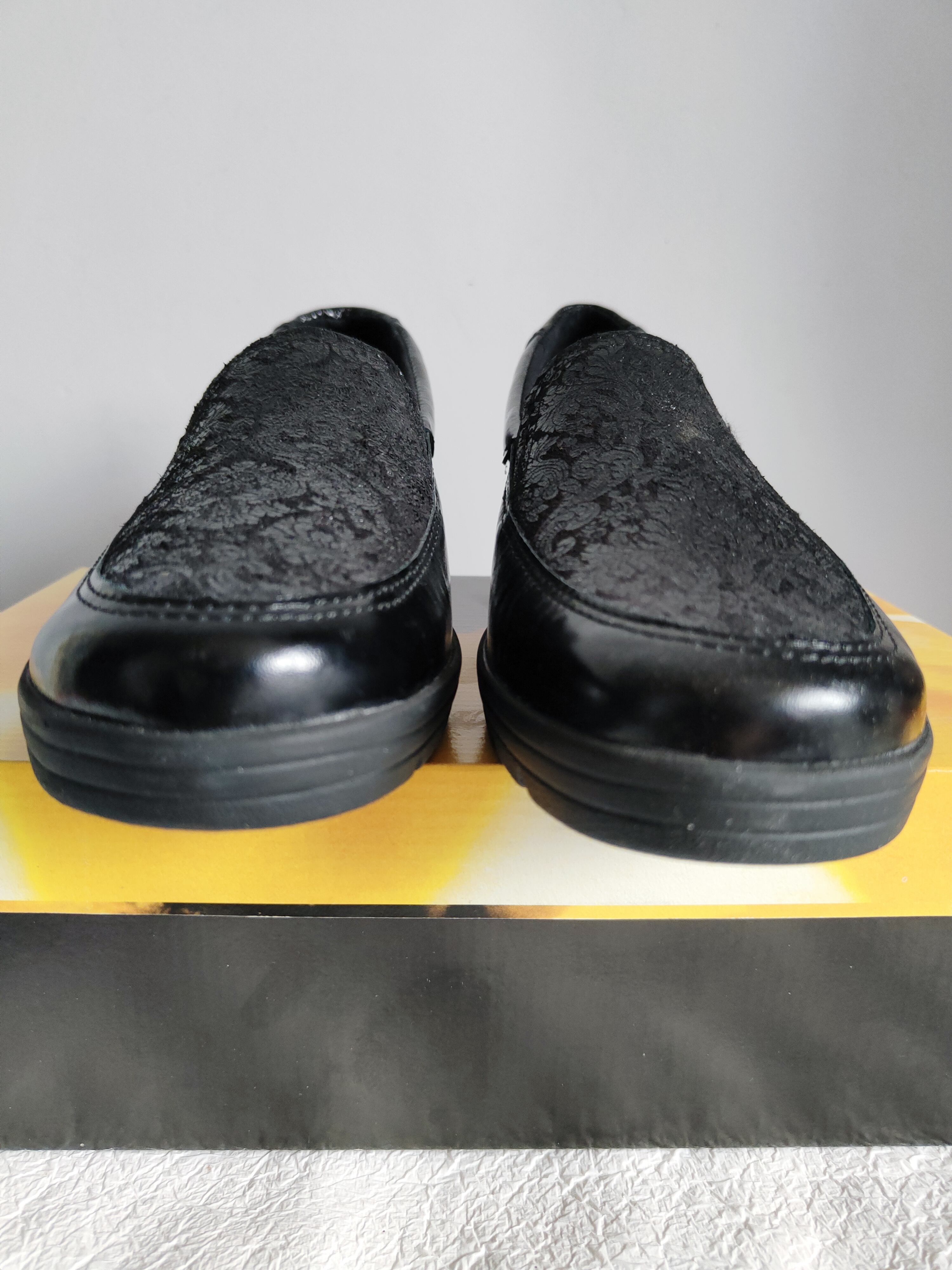 Longo skórzane mokasyny damskie r. 41