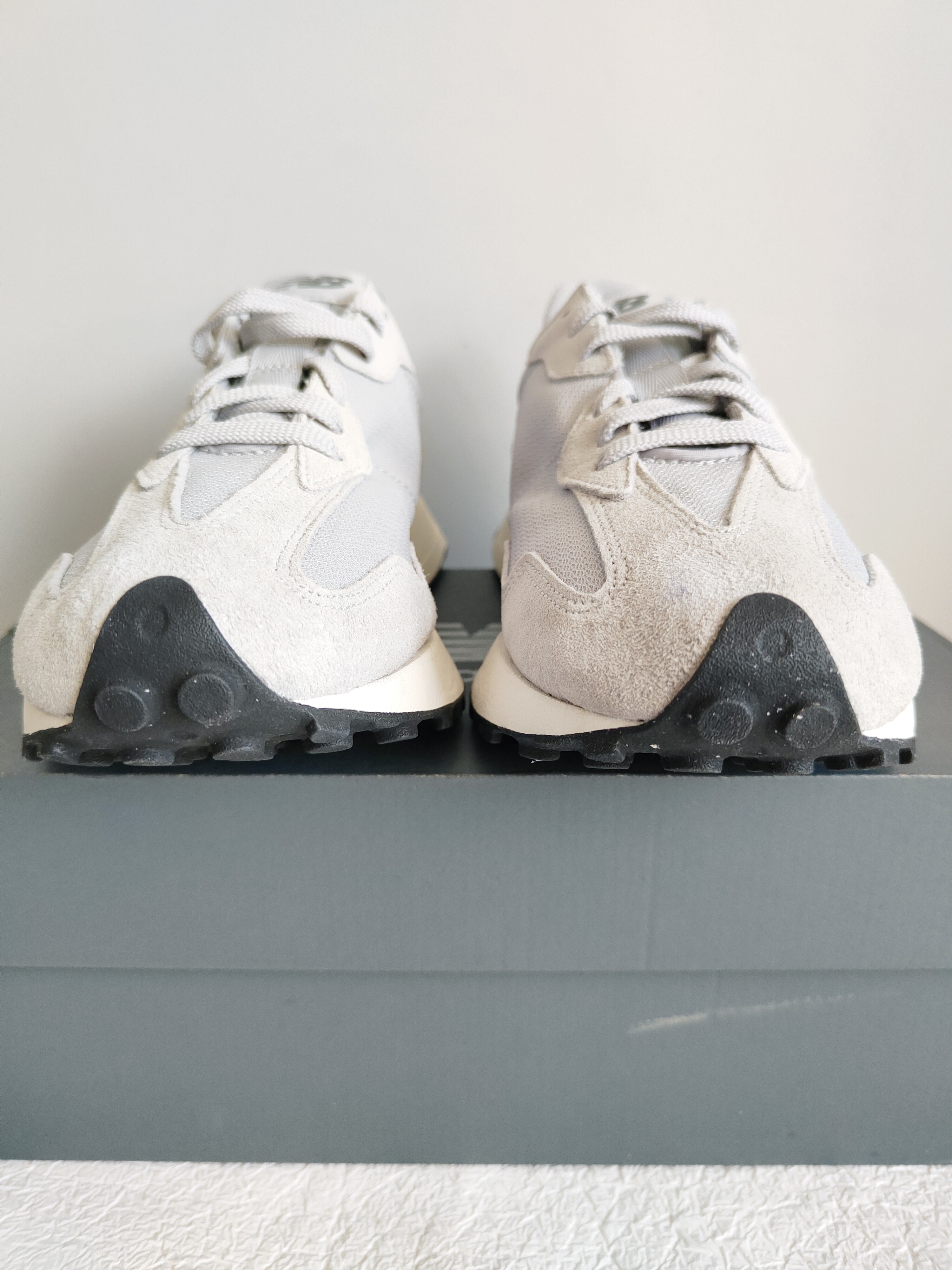 New Balance U327SWA sneakersy r. 43