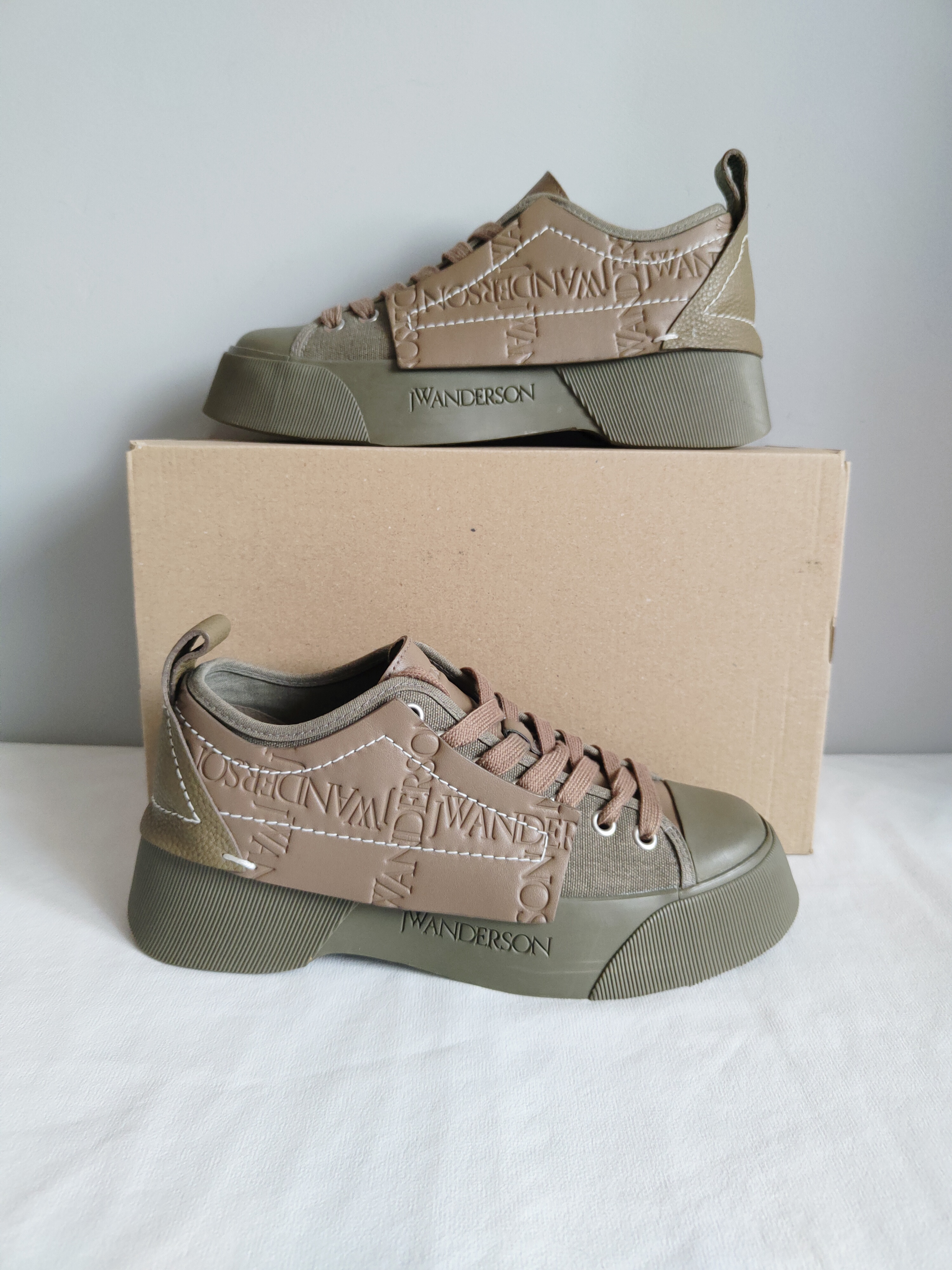 Buty sportowe JW Anderson r. 39