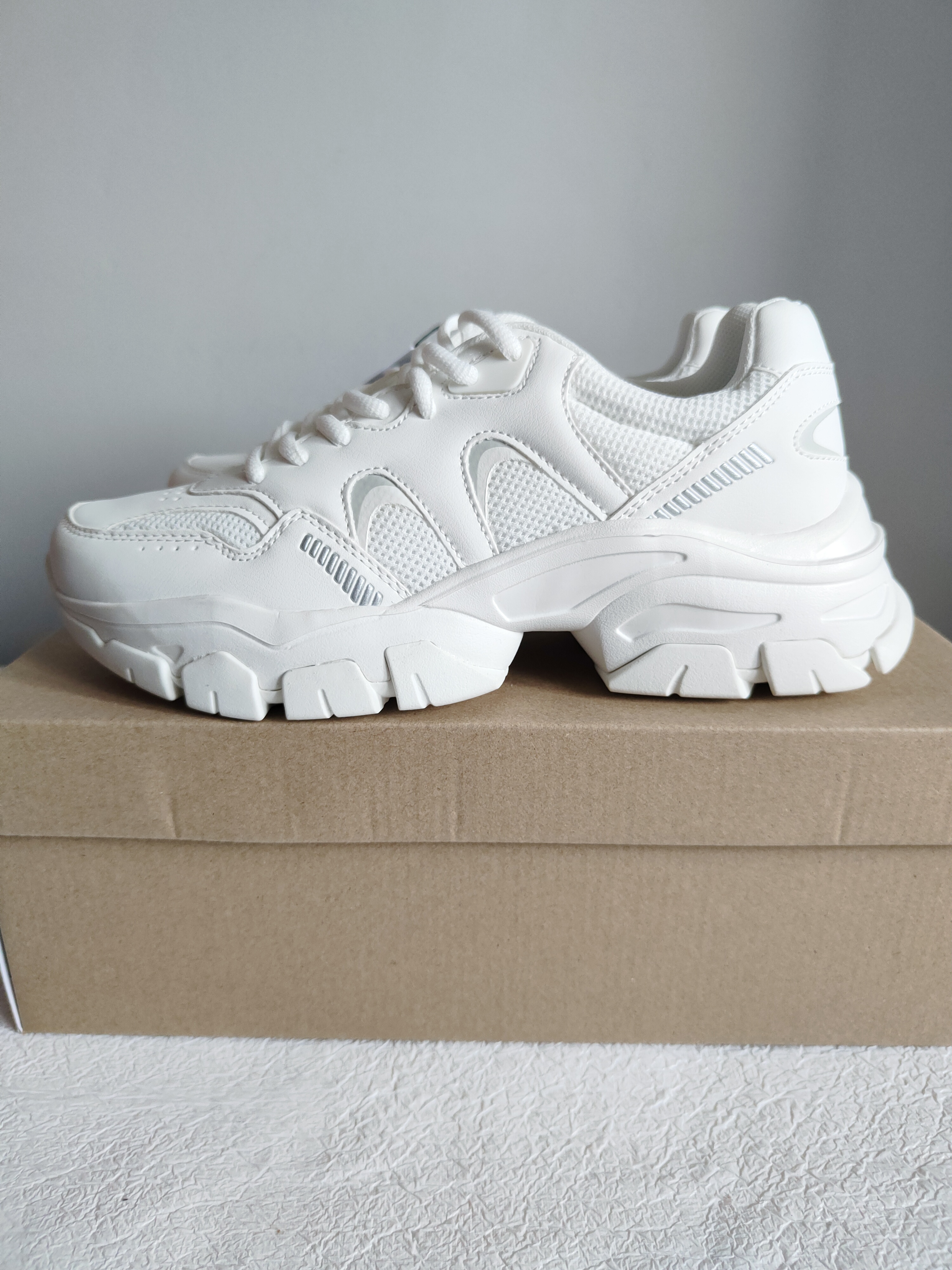 Yourturn sneakersy unisex r. 40