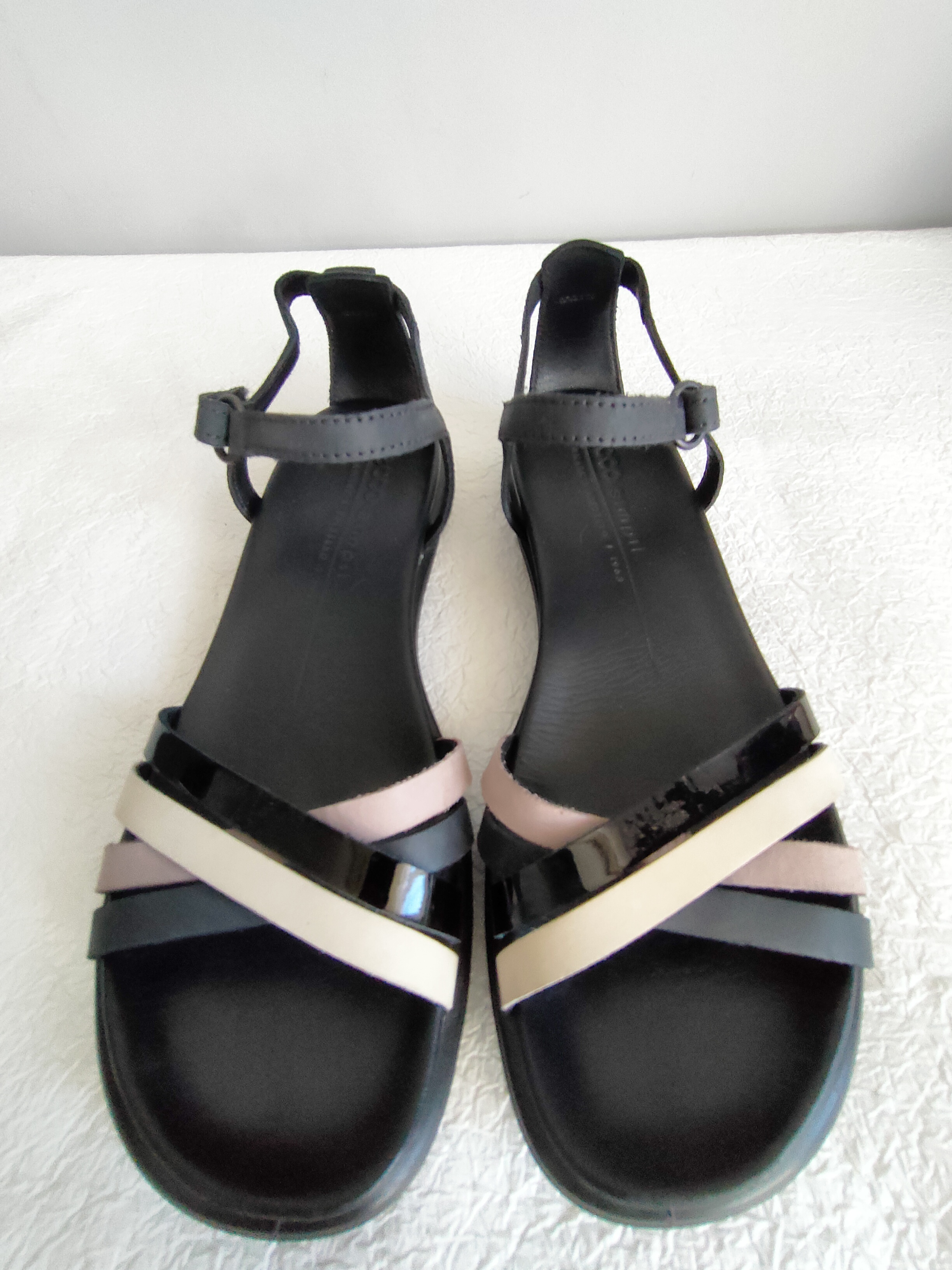 Ecco Simpil skórzane sandały r. 37