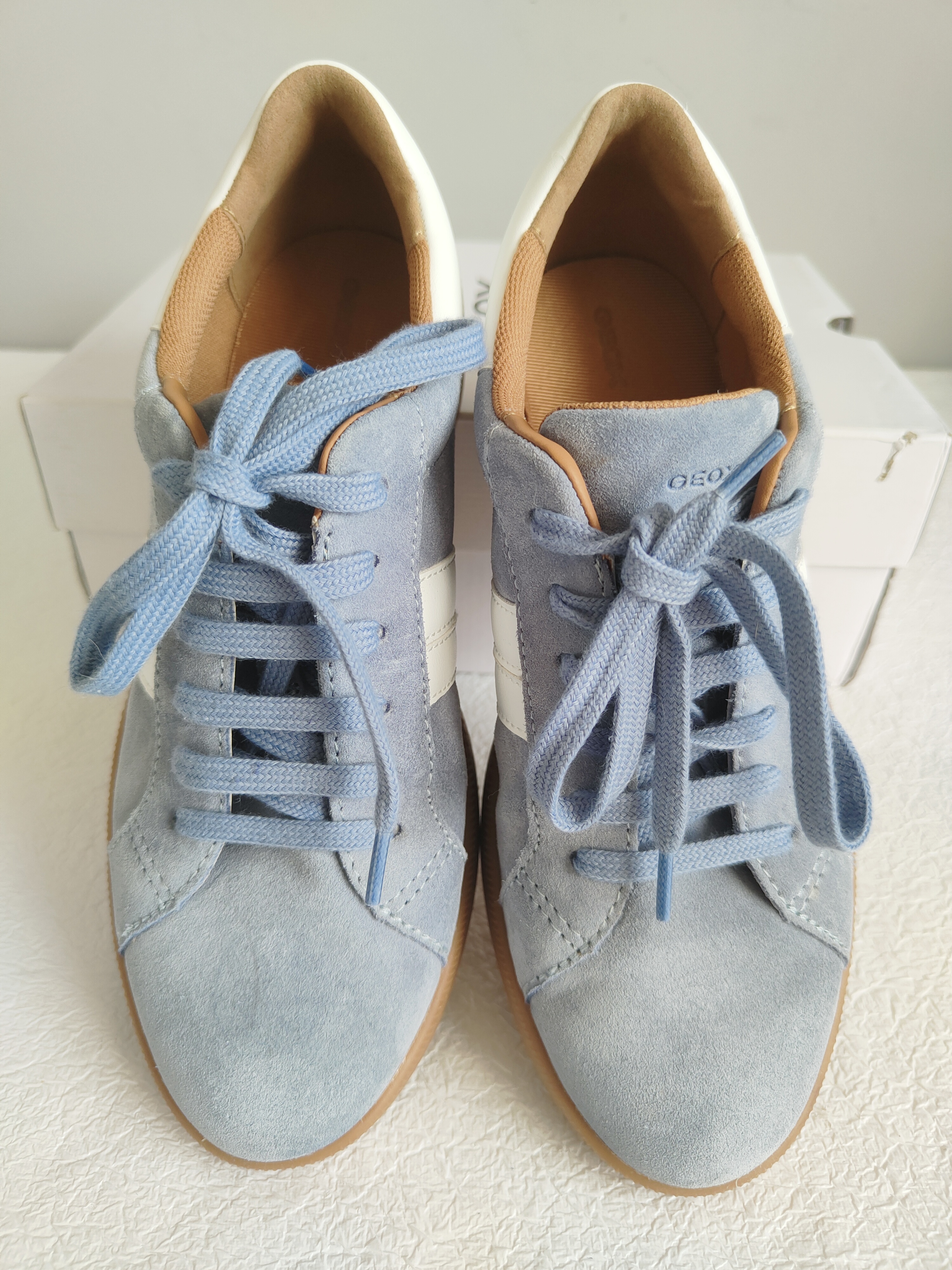 Geox Meleda skórzane sneakersy r. 37