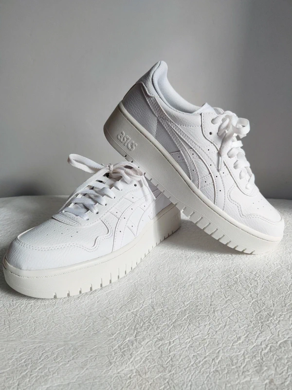 Asics Japan skórzane sneakersy r. 42