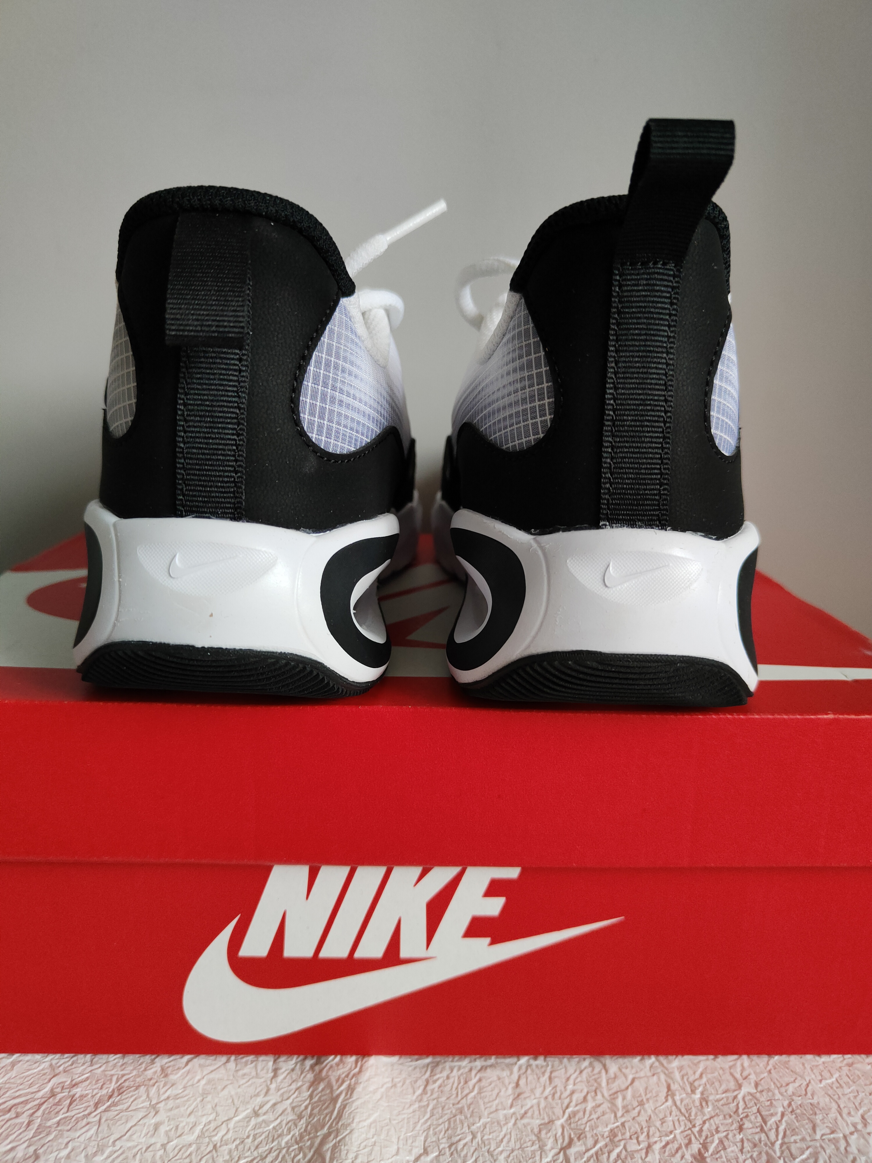 Nike Air Max Nova unisex r. 37,5