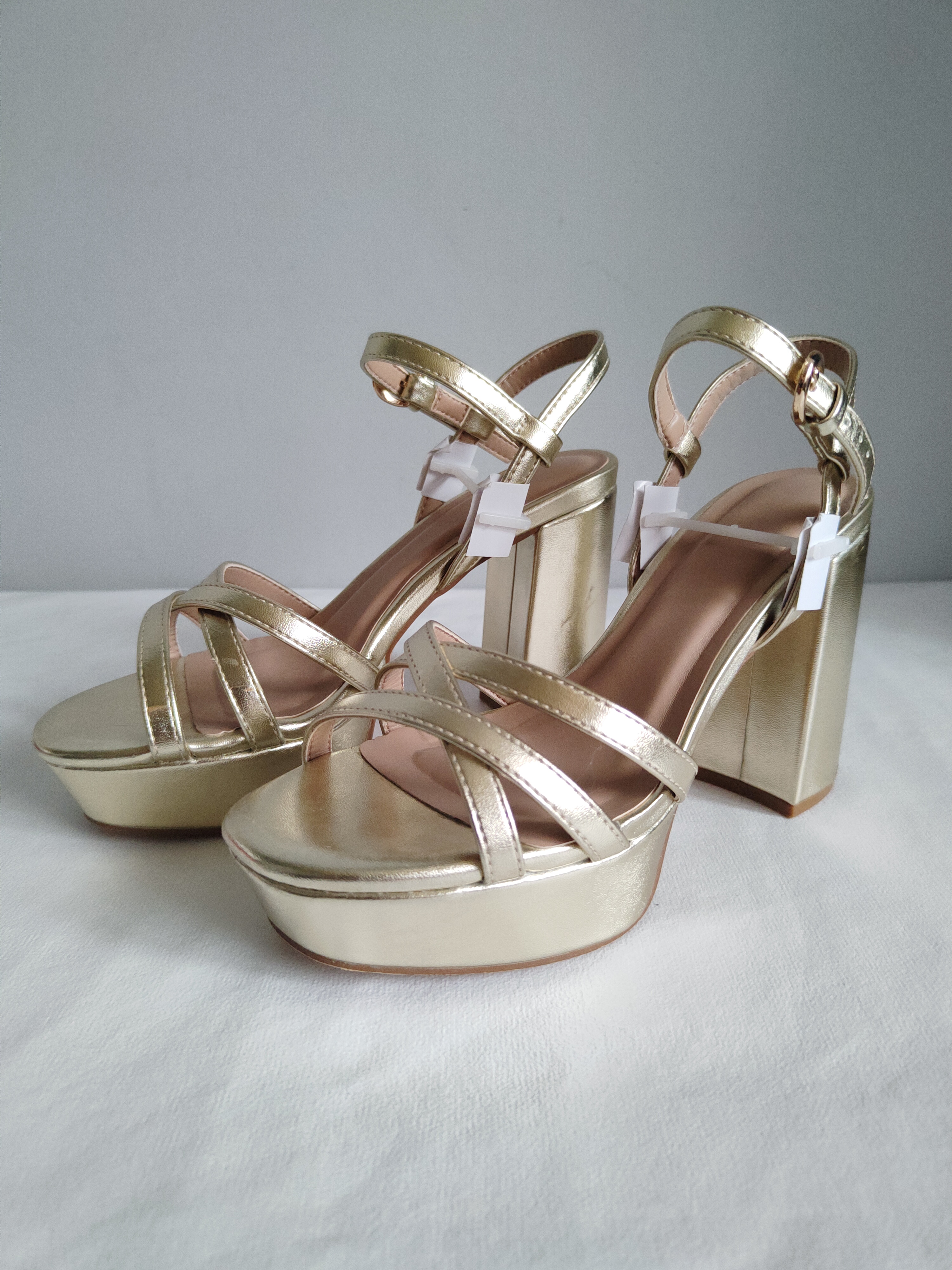 Anna Field złote sandały na platformie r. 36