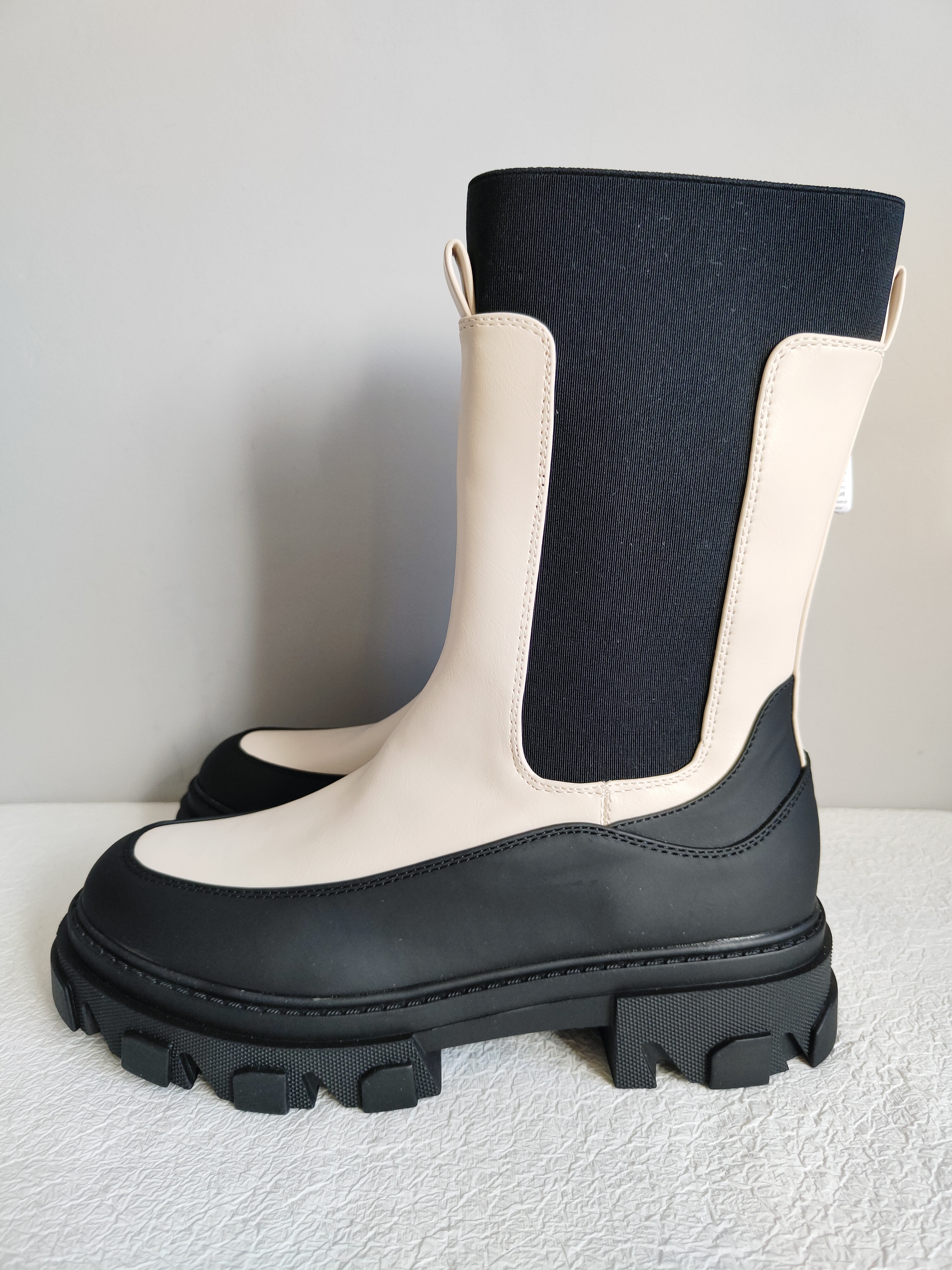 Even & Odd Chelsea botki r. 42