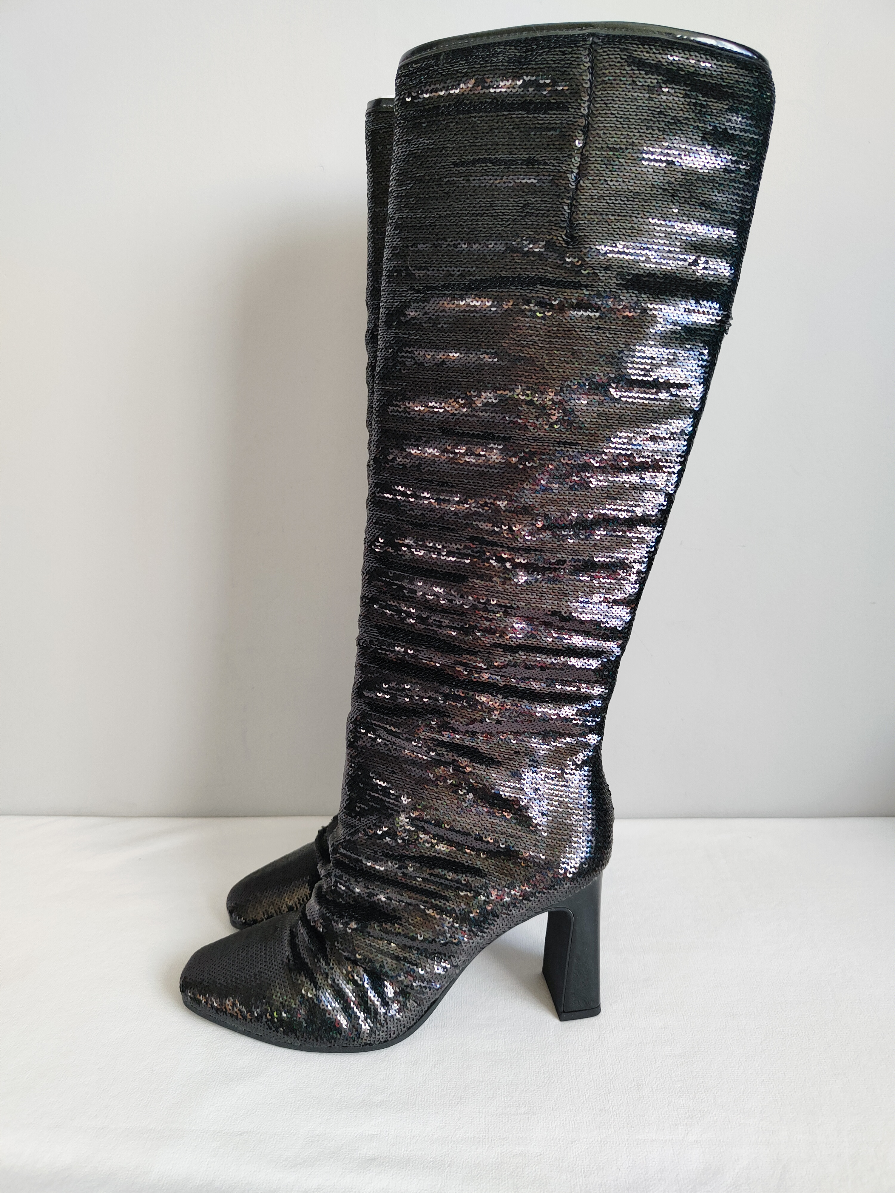 Tamaris kozaki na obcasie r. 37