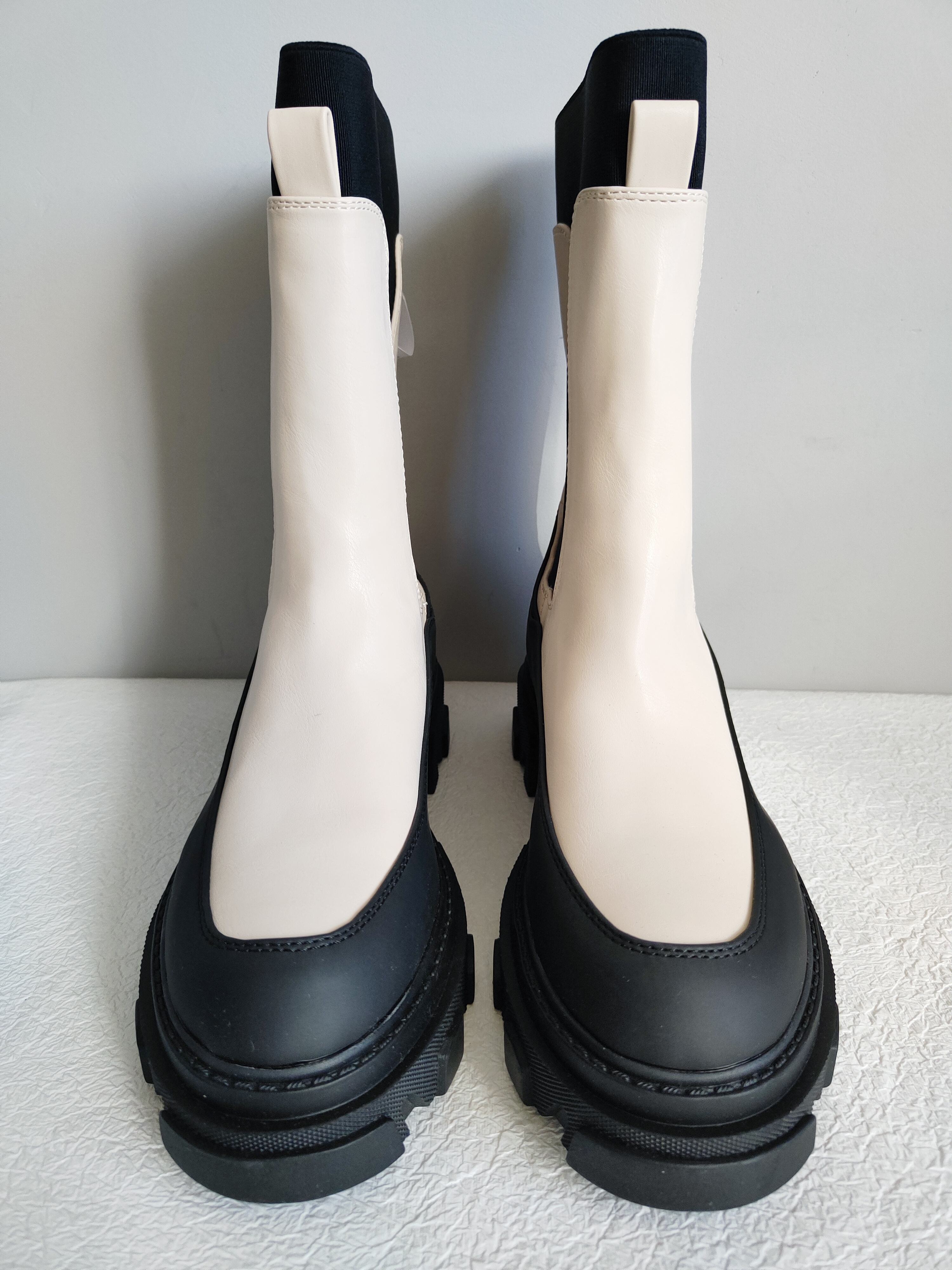 Even & Odd Chelsea botki r. 42