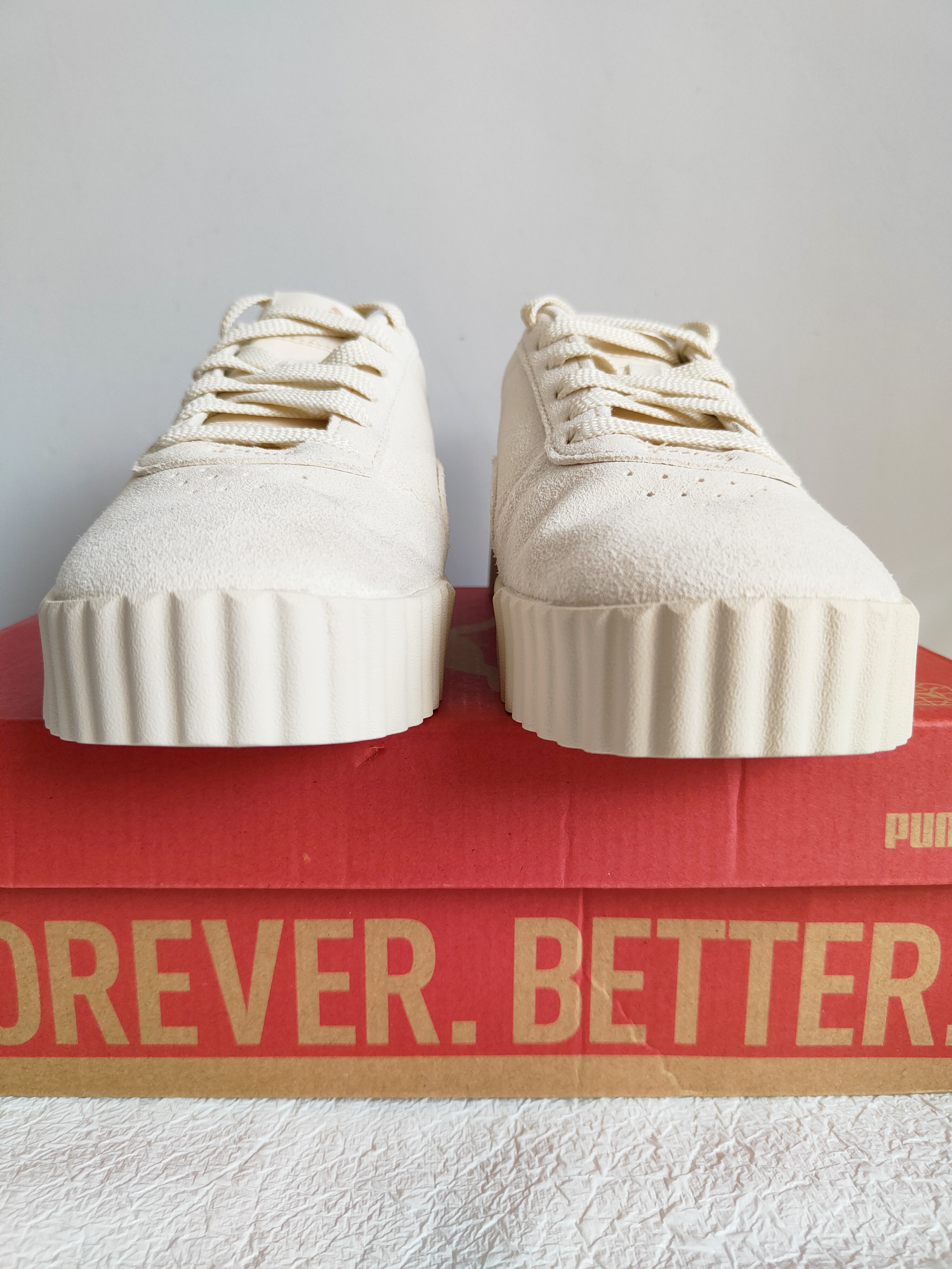 Puma Carina sneakersy r. 39