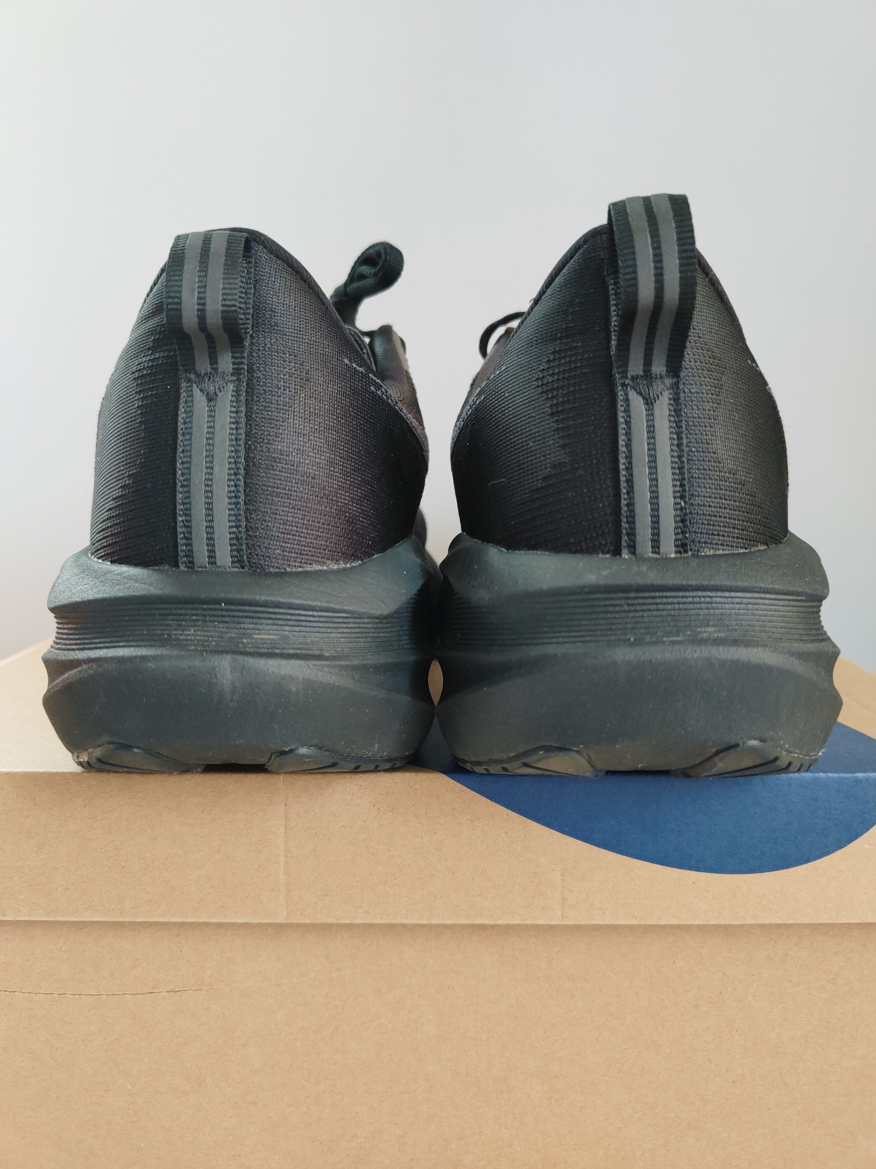 Asics Novablast 5 r. 46,5