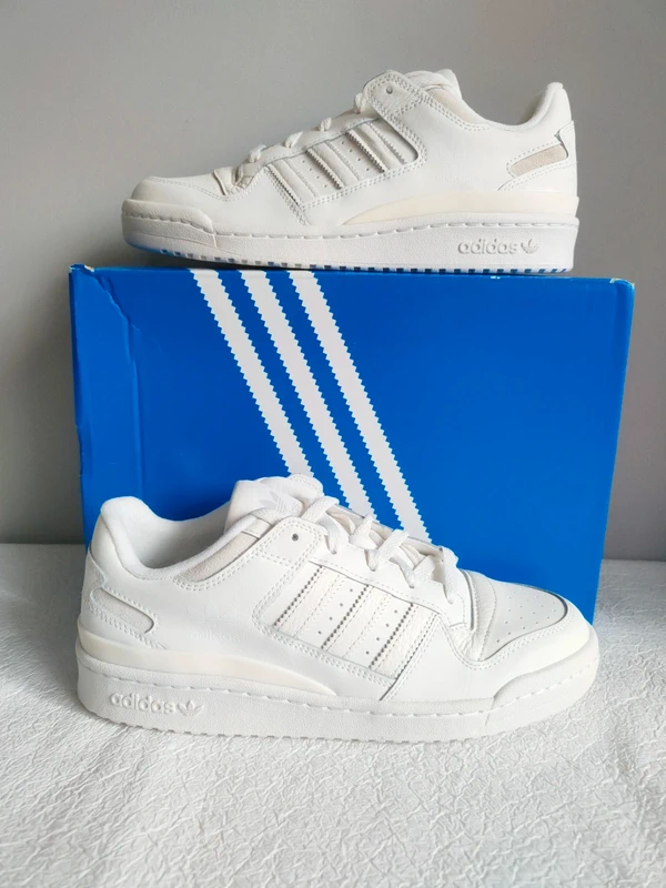 Adidas Forum Low CL sneakersy r. 42