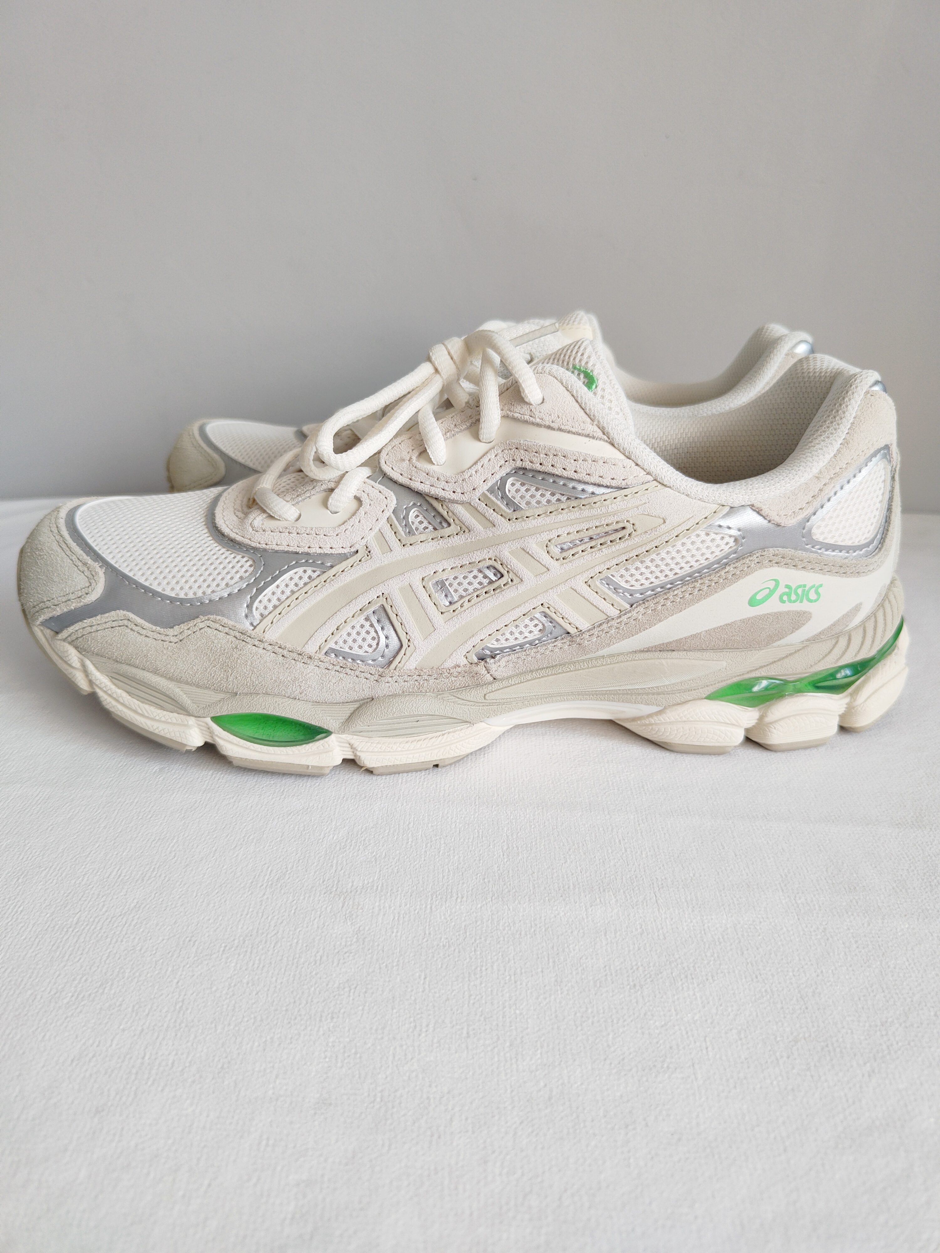 Buty sportowe Asics Gel-Nyc r. 44