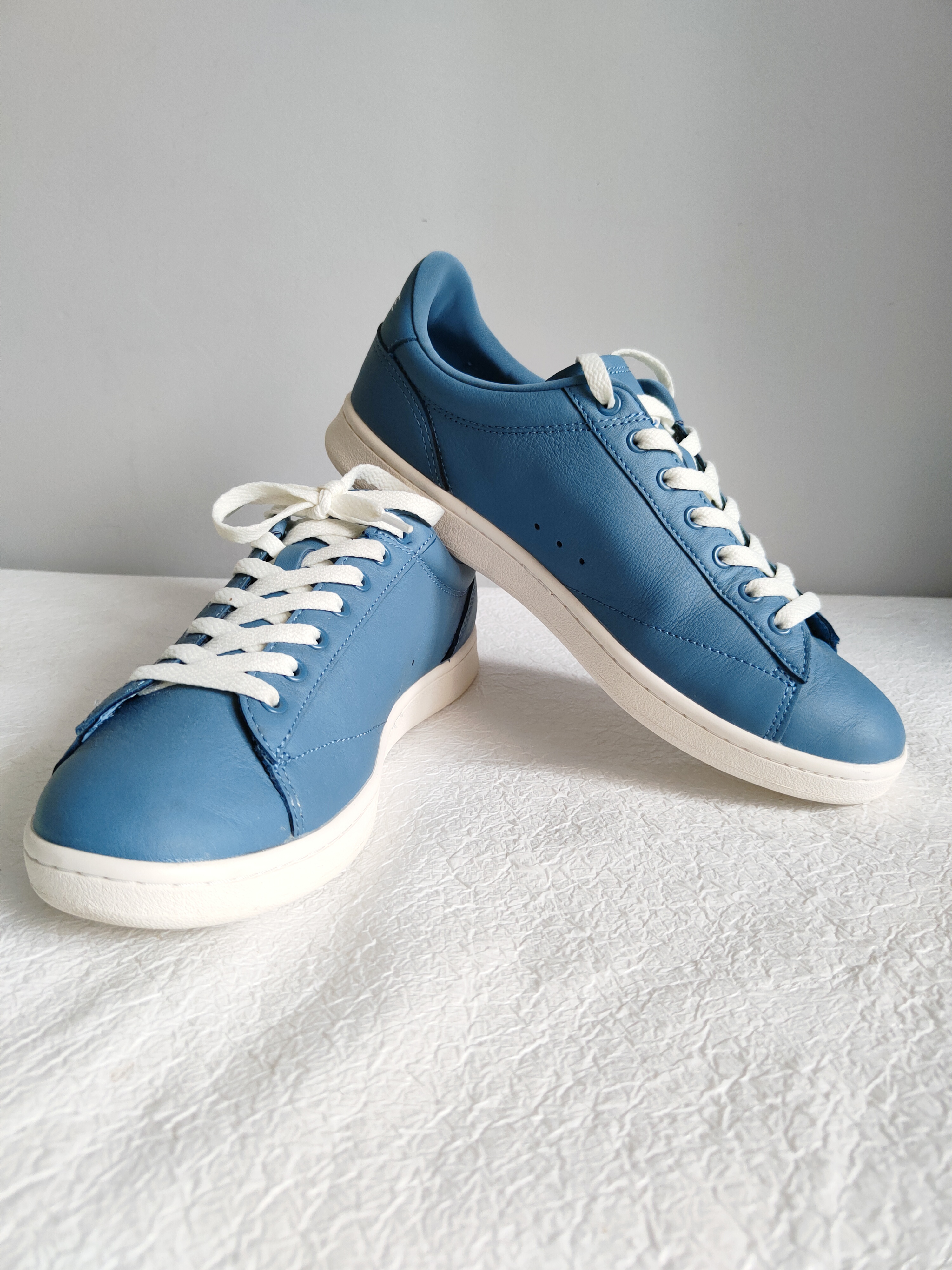 Lacoste Carnaby sneakersy r. 41