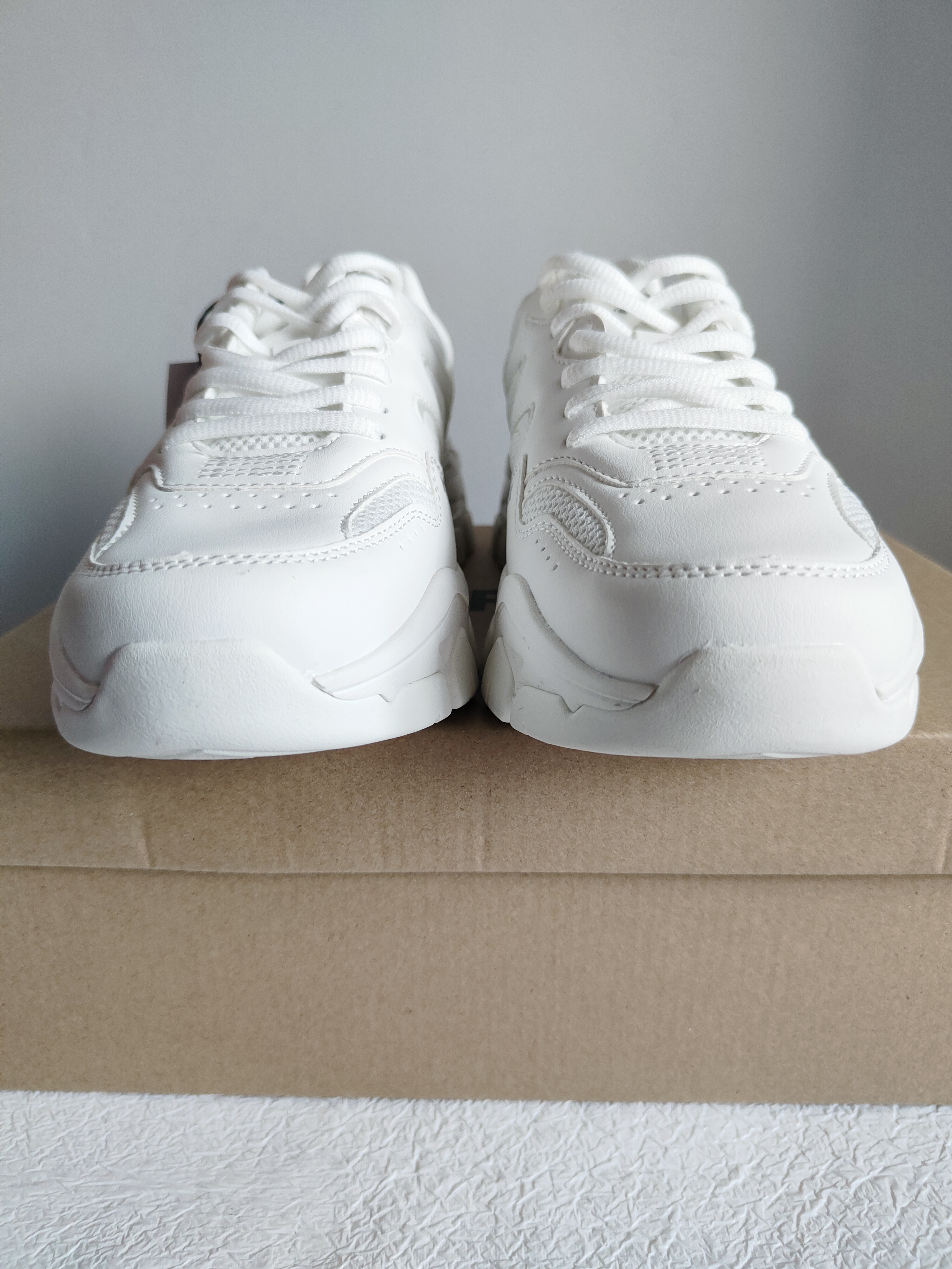 Yourturn sneakersy unisex r. 40