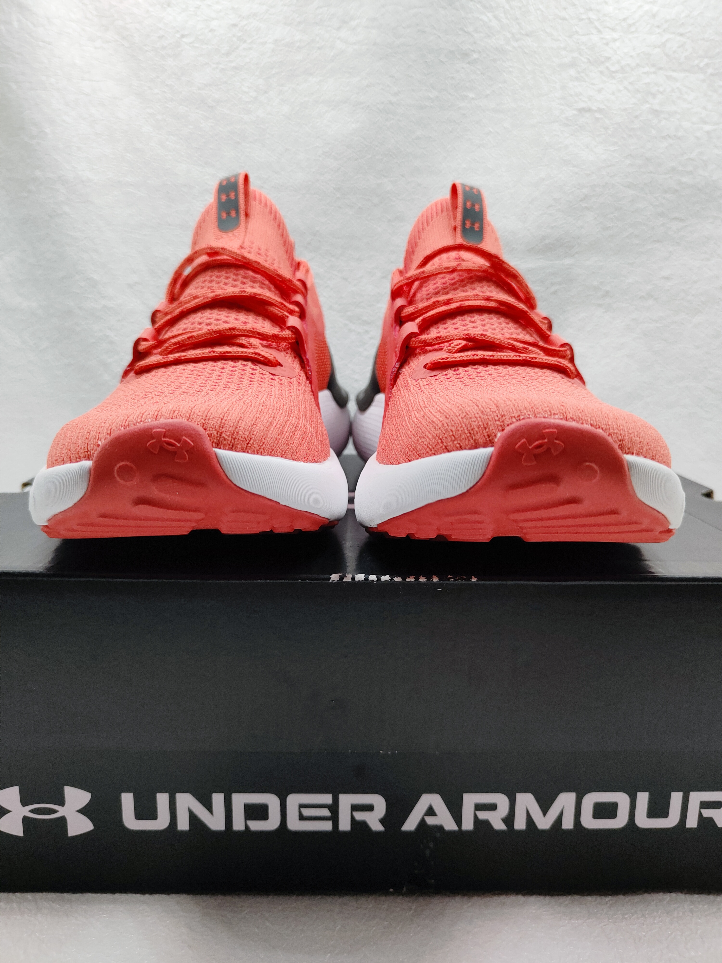 Under Armour Hovr Phantom 3 SE r. 42,5