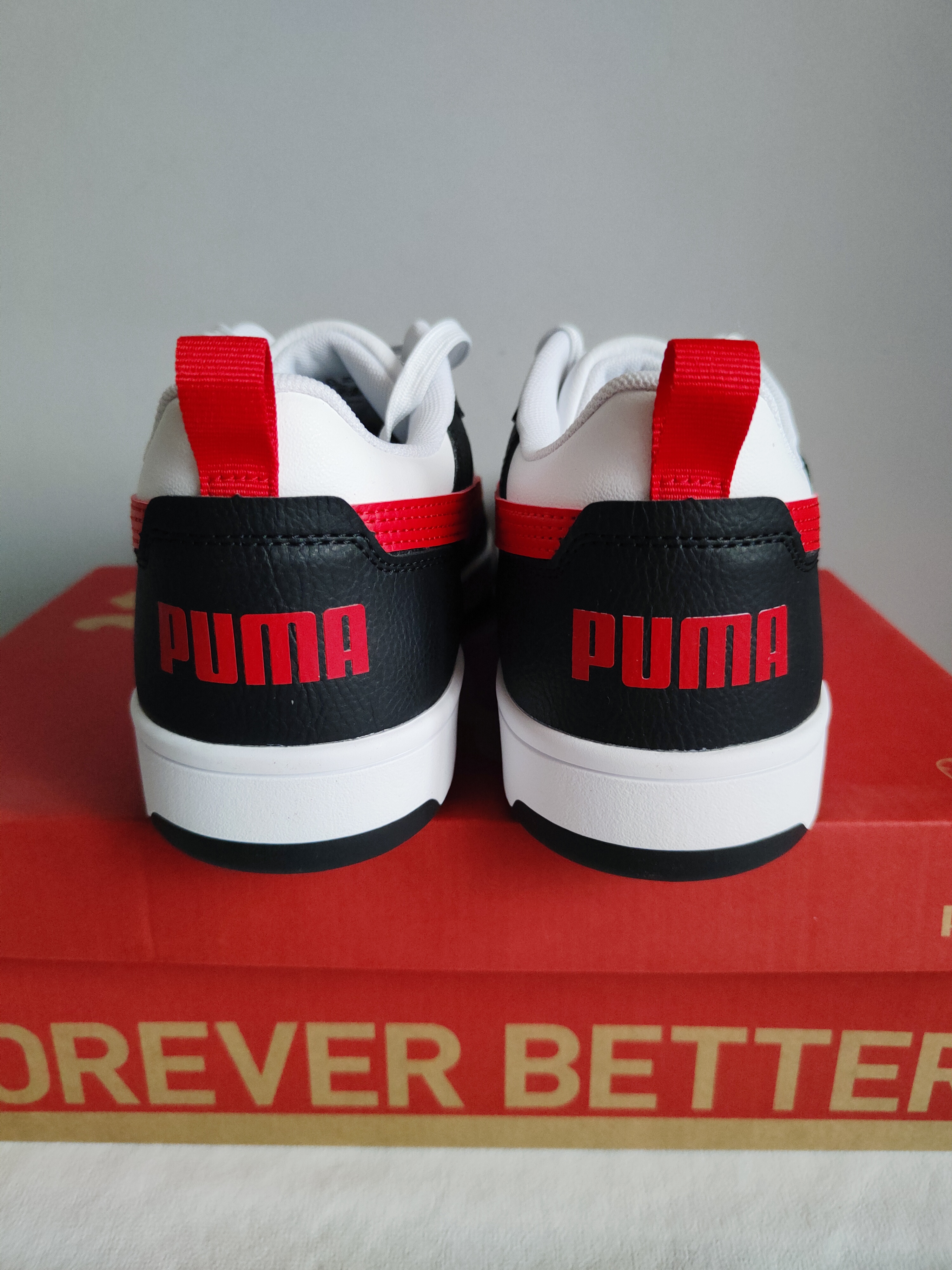 Puma Rebound v6 Low sneakersy r. 41