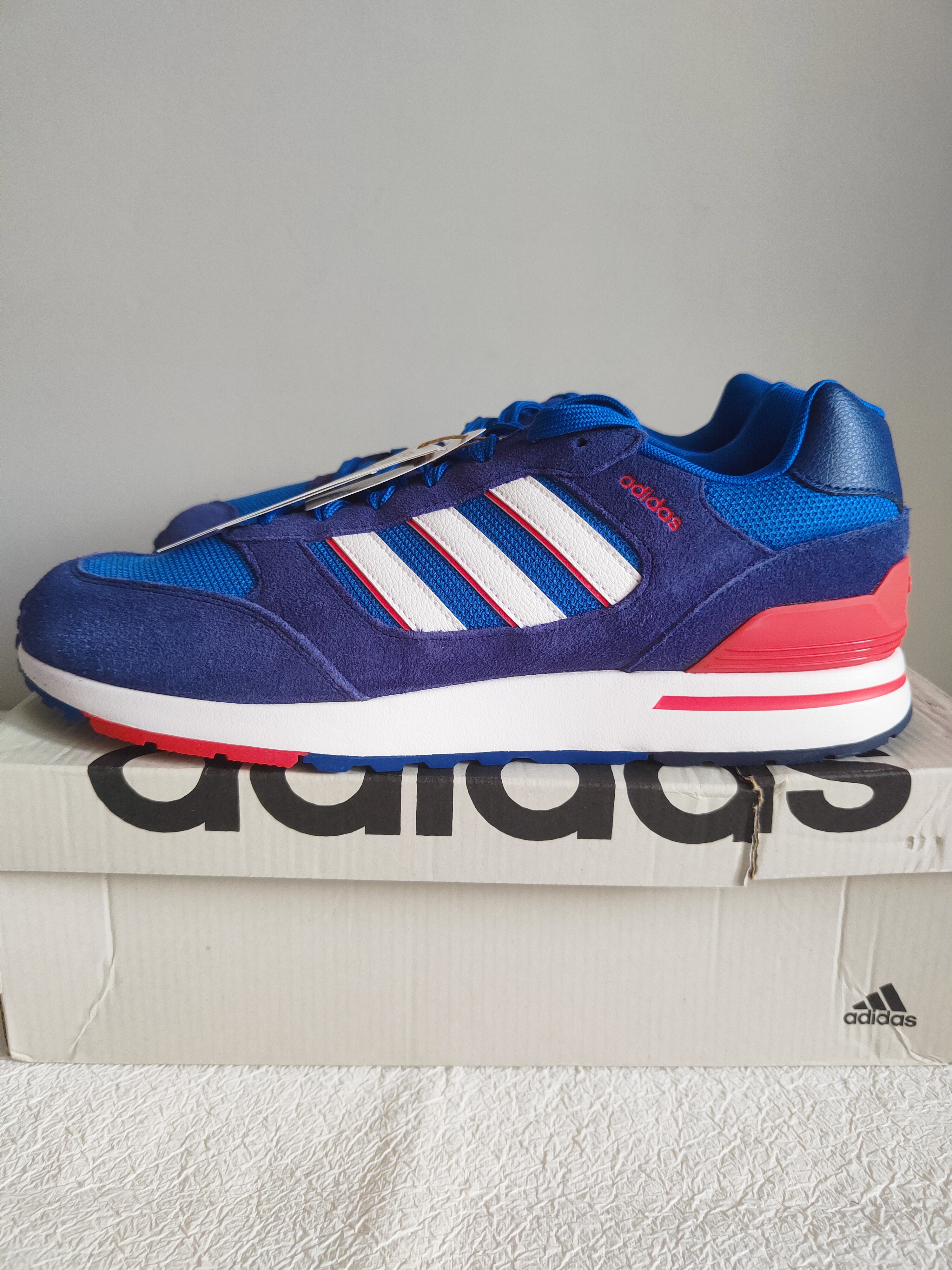 Adidas Run 80s sneakersy r. 47 1/3