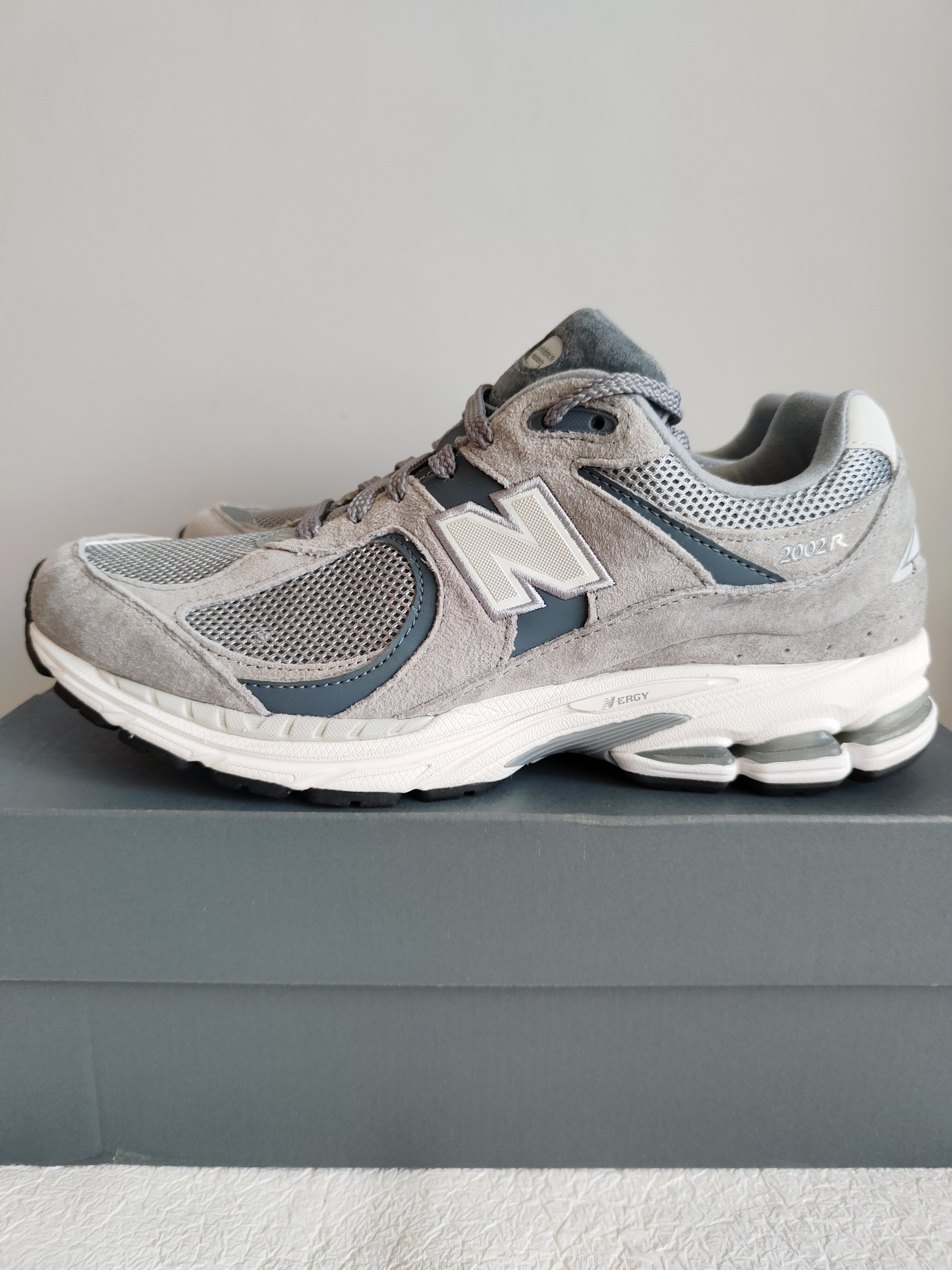 New Balance M2002RST R 44,5