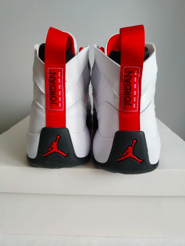 Nike Jordan Jumpman Two Trey skórzane sneakersy r. 51,5