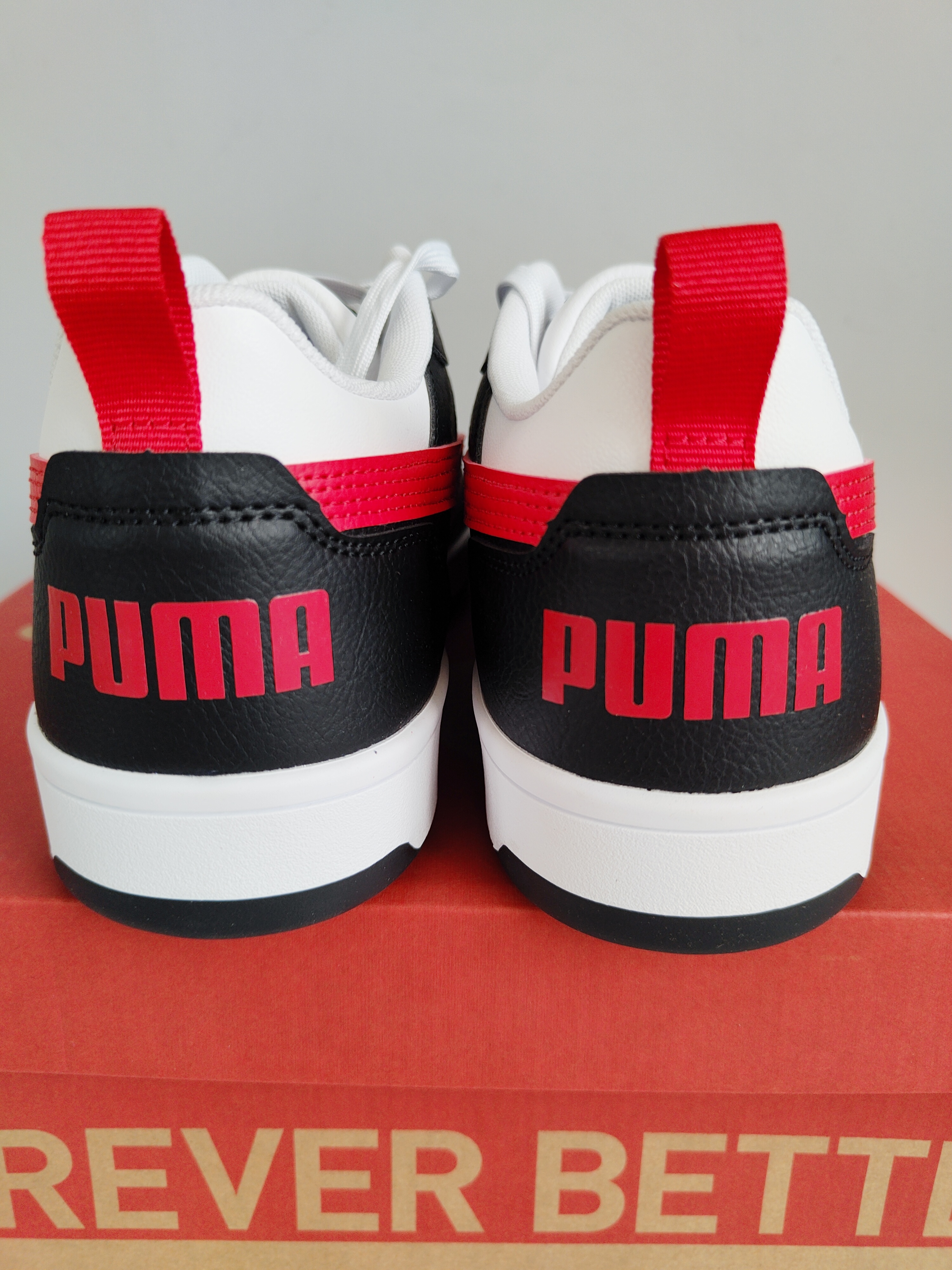 Puma Rebound v6 Low sneakersy r. 43