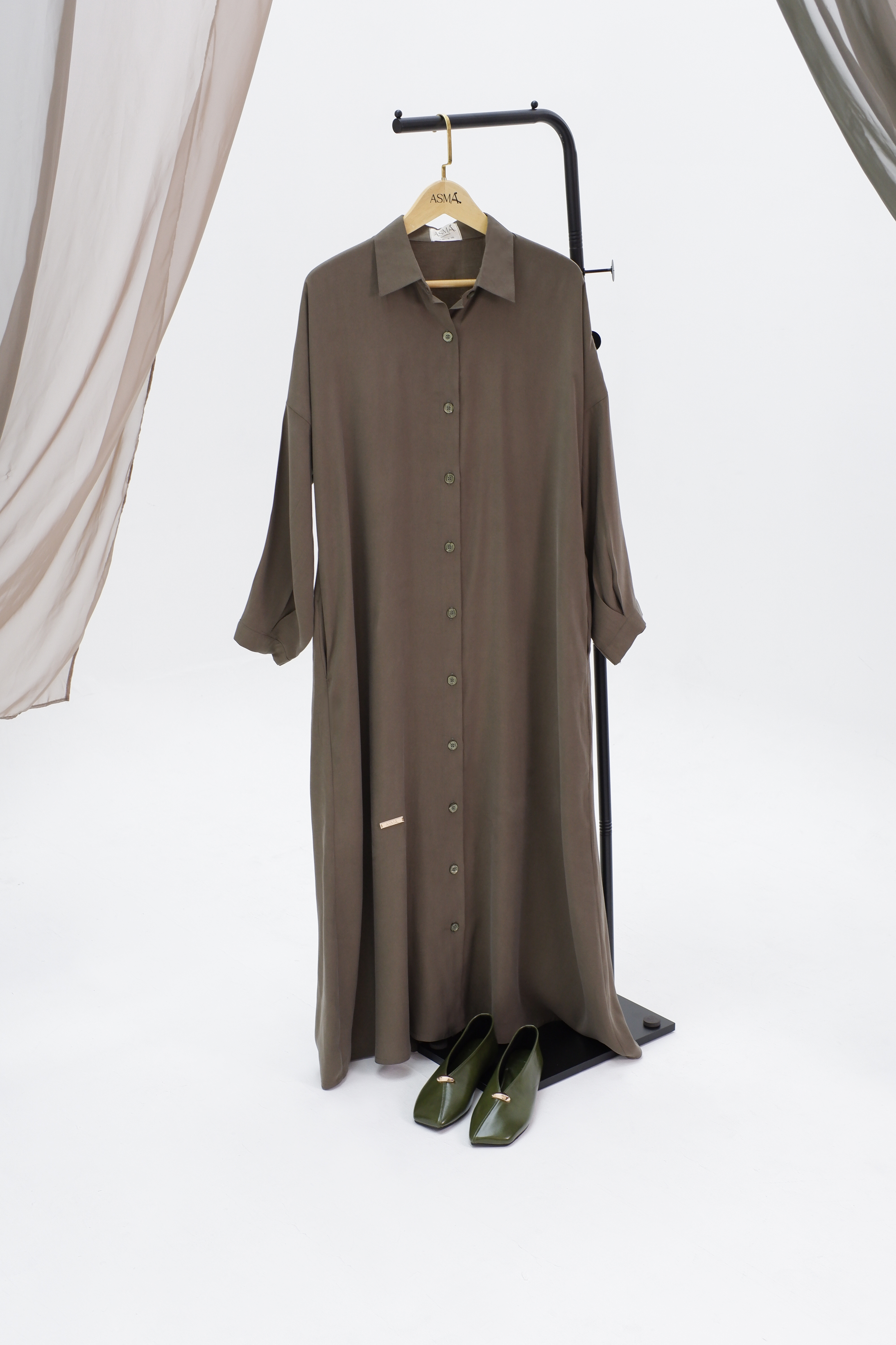 Shadiya (شادية) - Olive Dusk