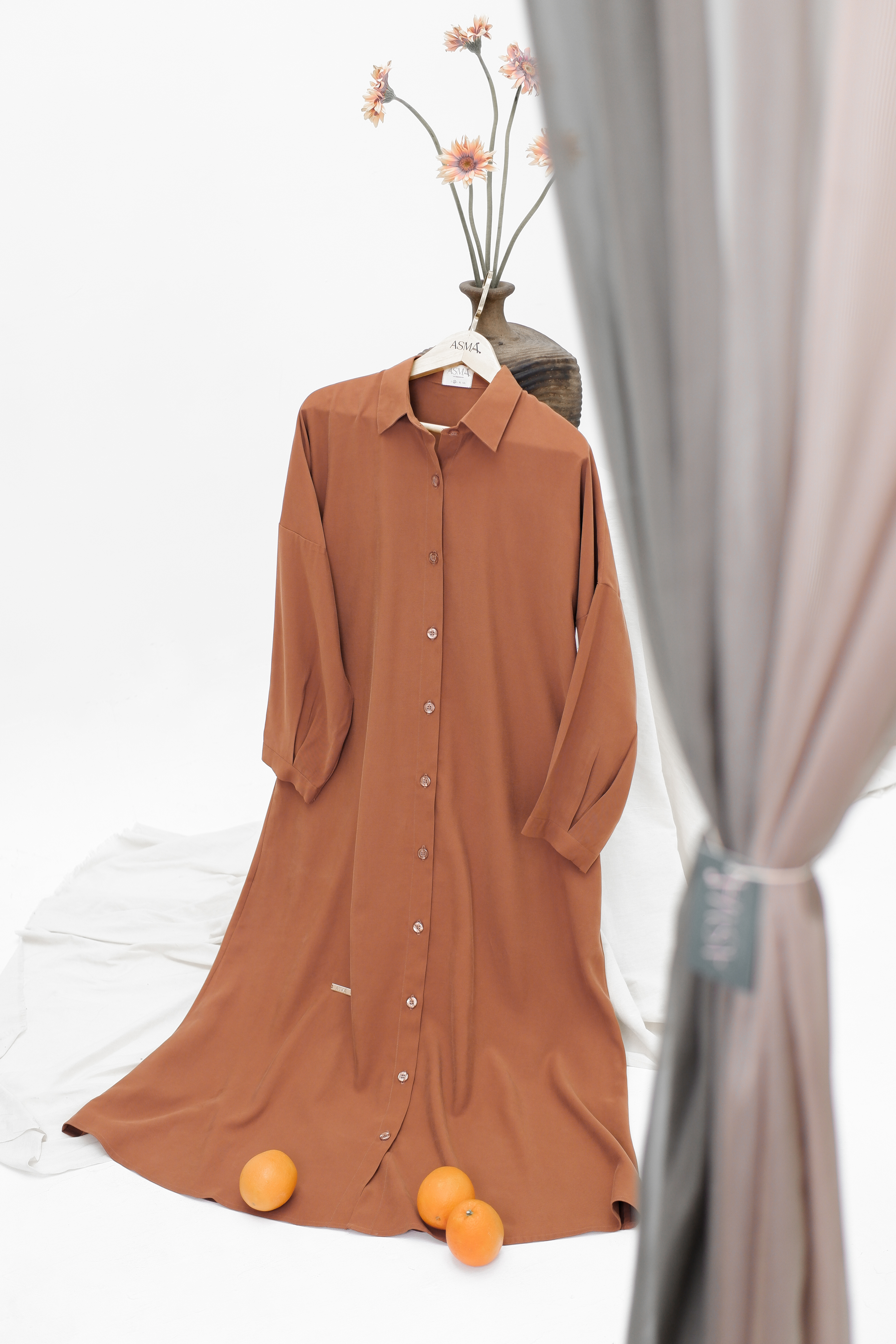 Shadiya (شادية) - Saffron Clay