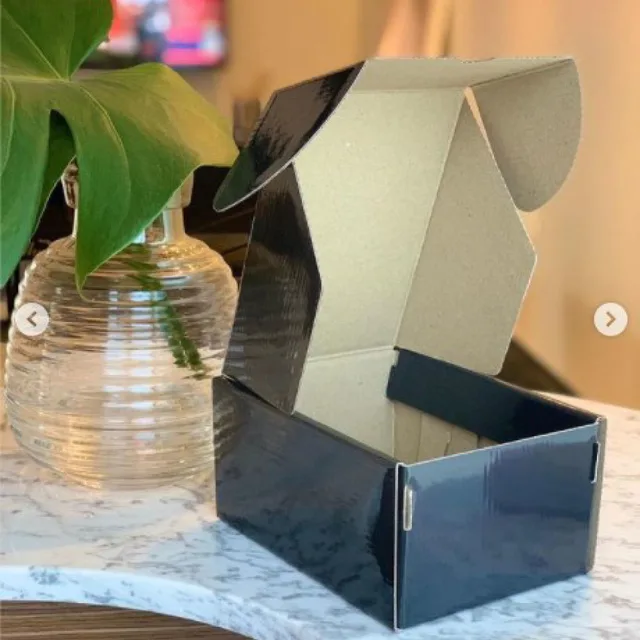 Caixa Personalizada para Correios: 13,5x9x18cm