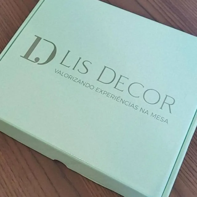 Caixa Personalizada para Correios: 26x6x21cm