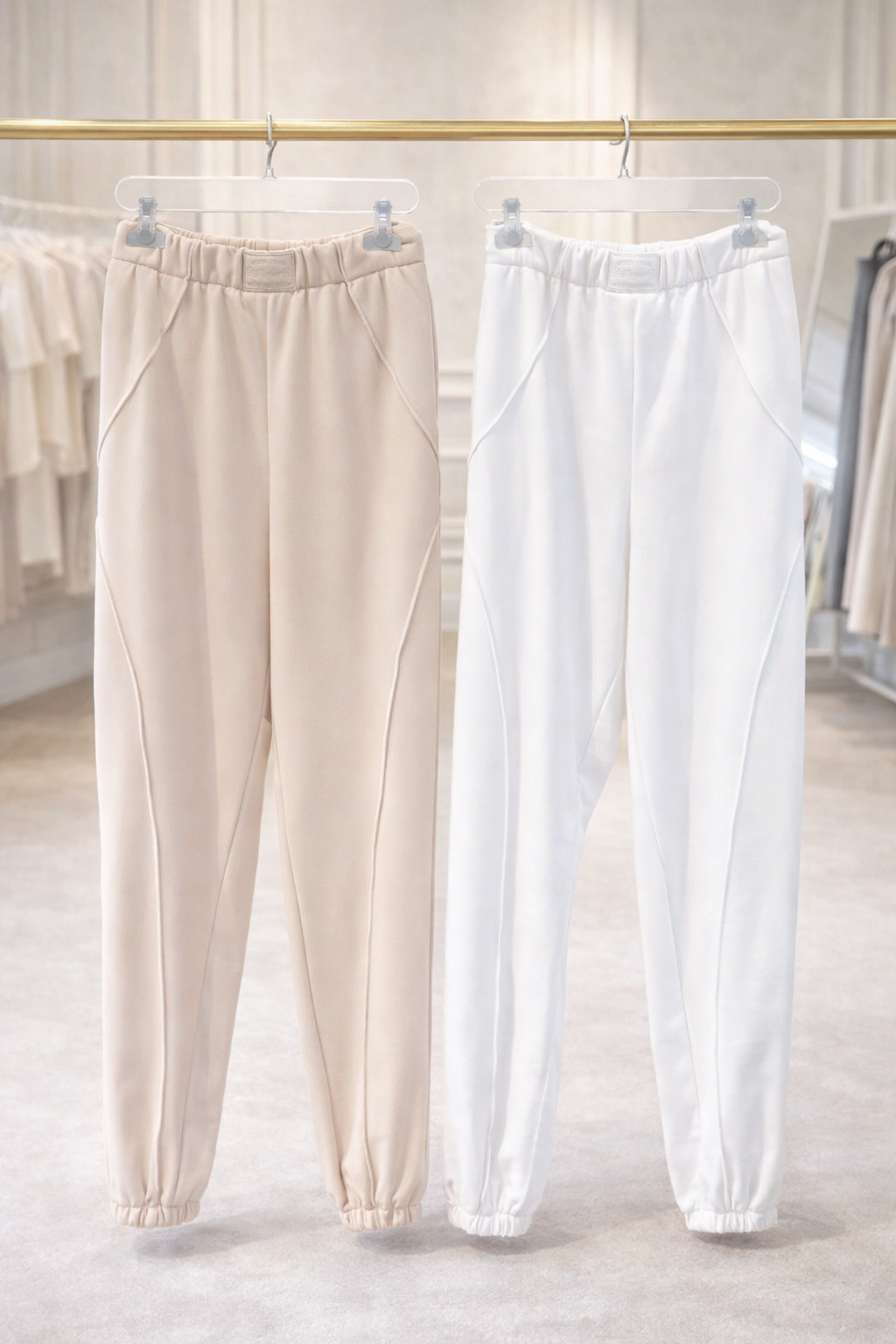 Spodnie dresowe z przeszyciami  By o la la 