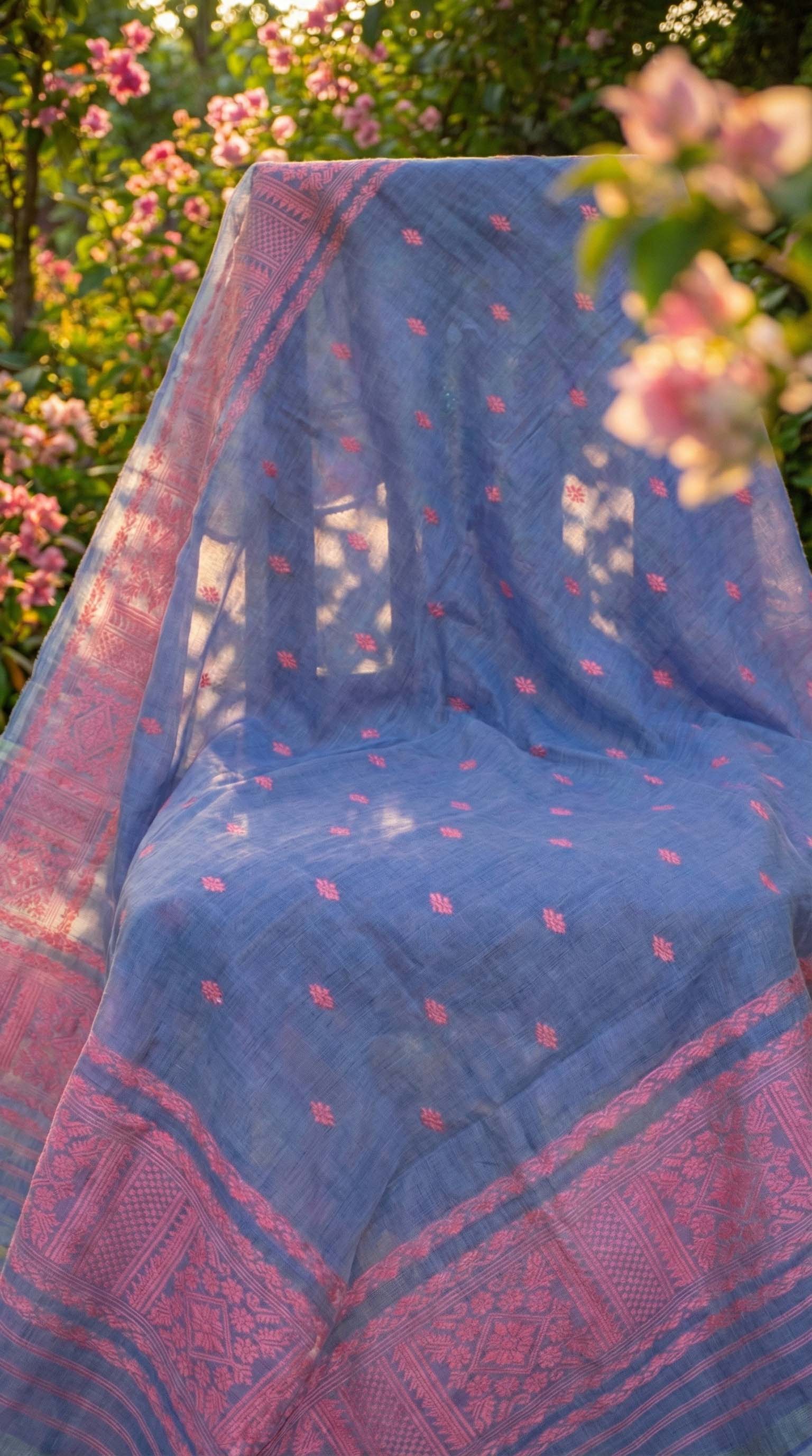 Lavender pure cotton Masraj Mekhela Sador with Baby Pink Ful 