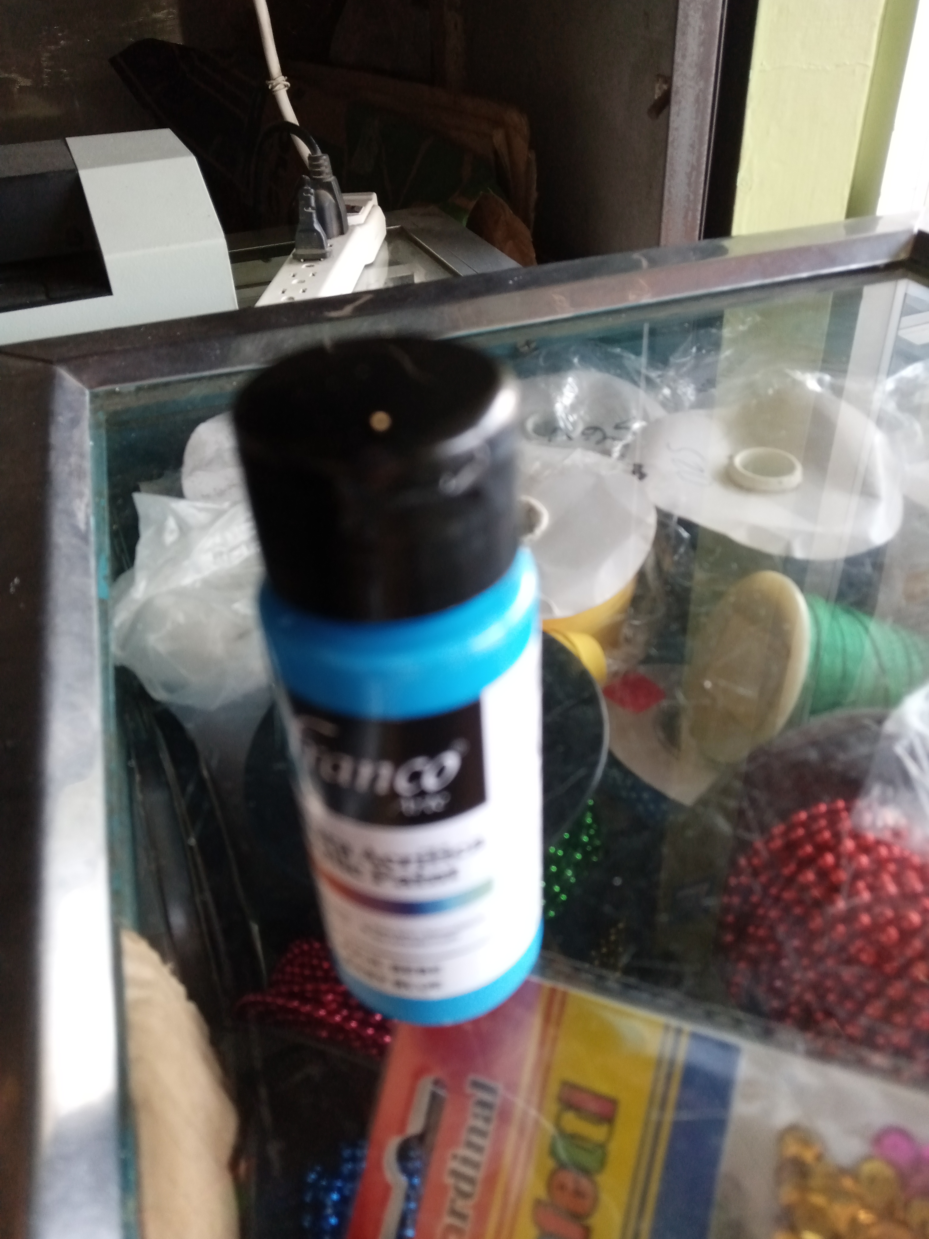 Pintura acrílica azul