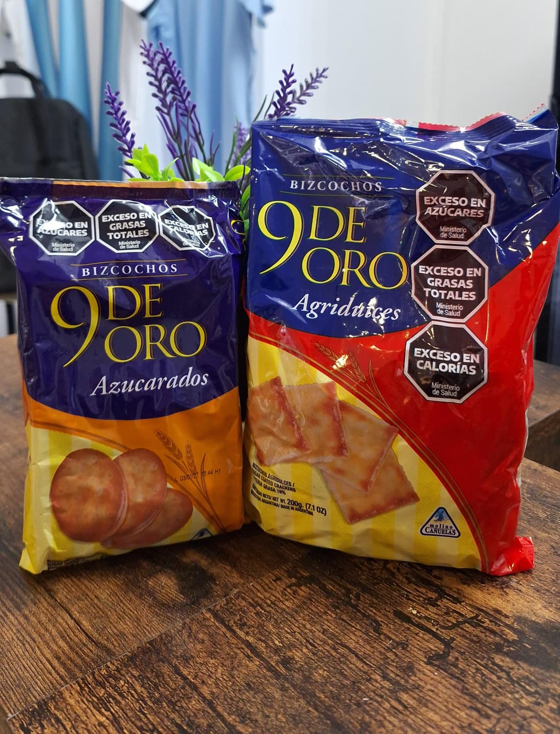 Galletitas 9 De Oro Azucarados y Agridulces