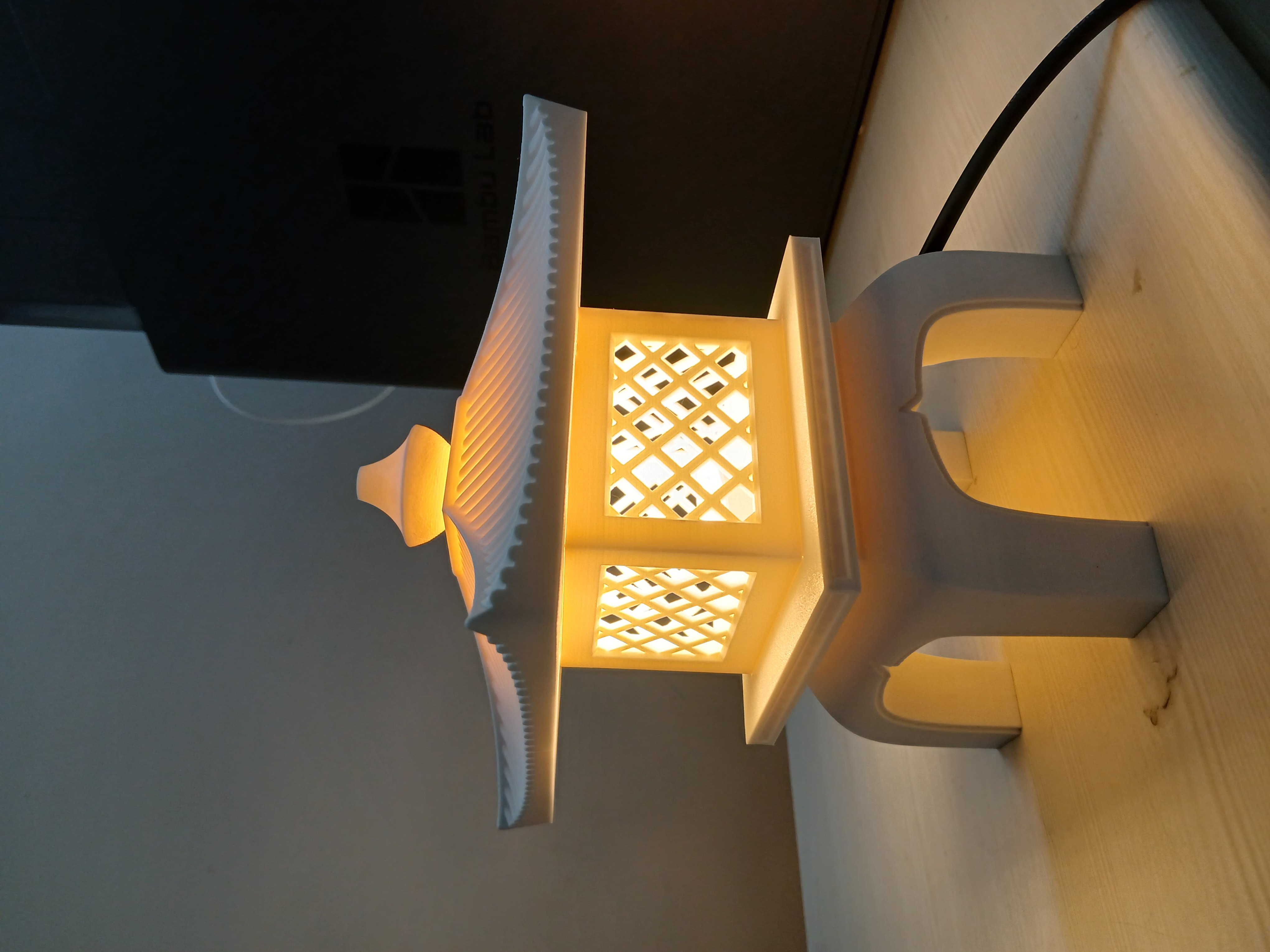 Japanese Pagoda Table Lamp