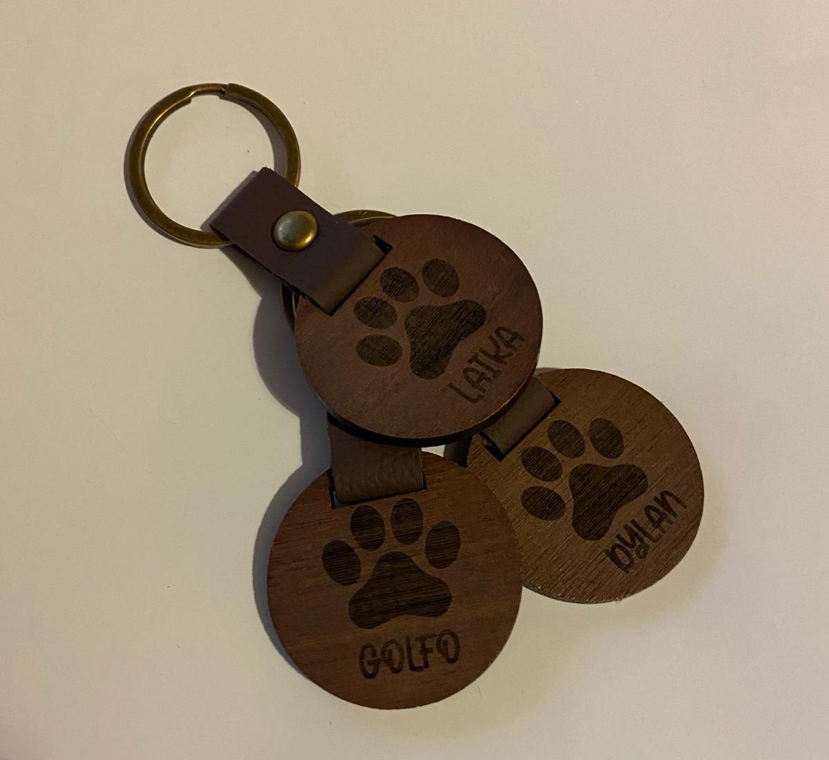 Llavero personalizado ´´ Raíz´´