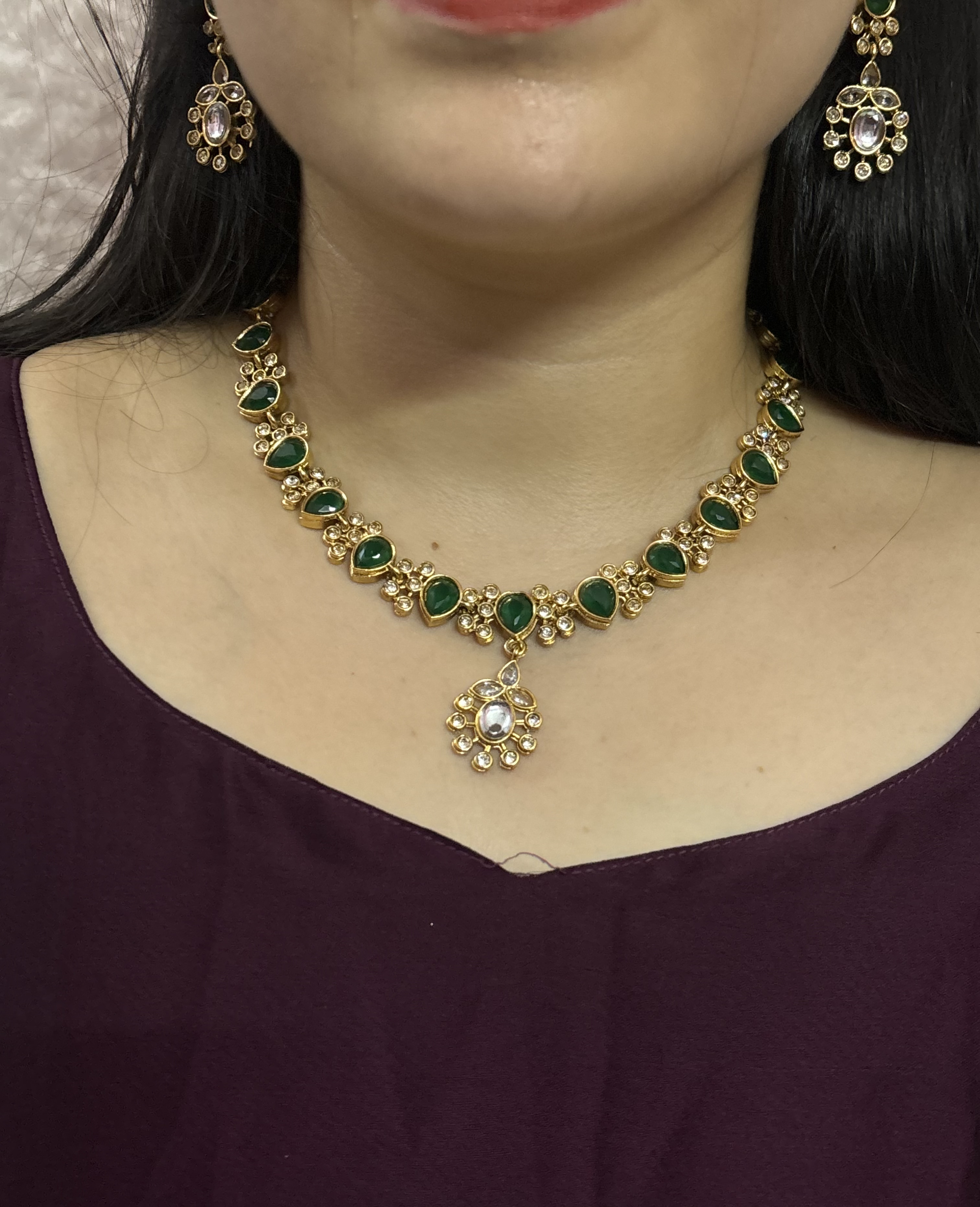 Regal Emerald Drop Necklace Set