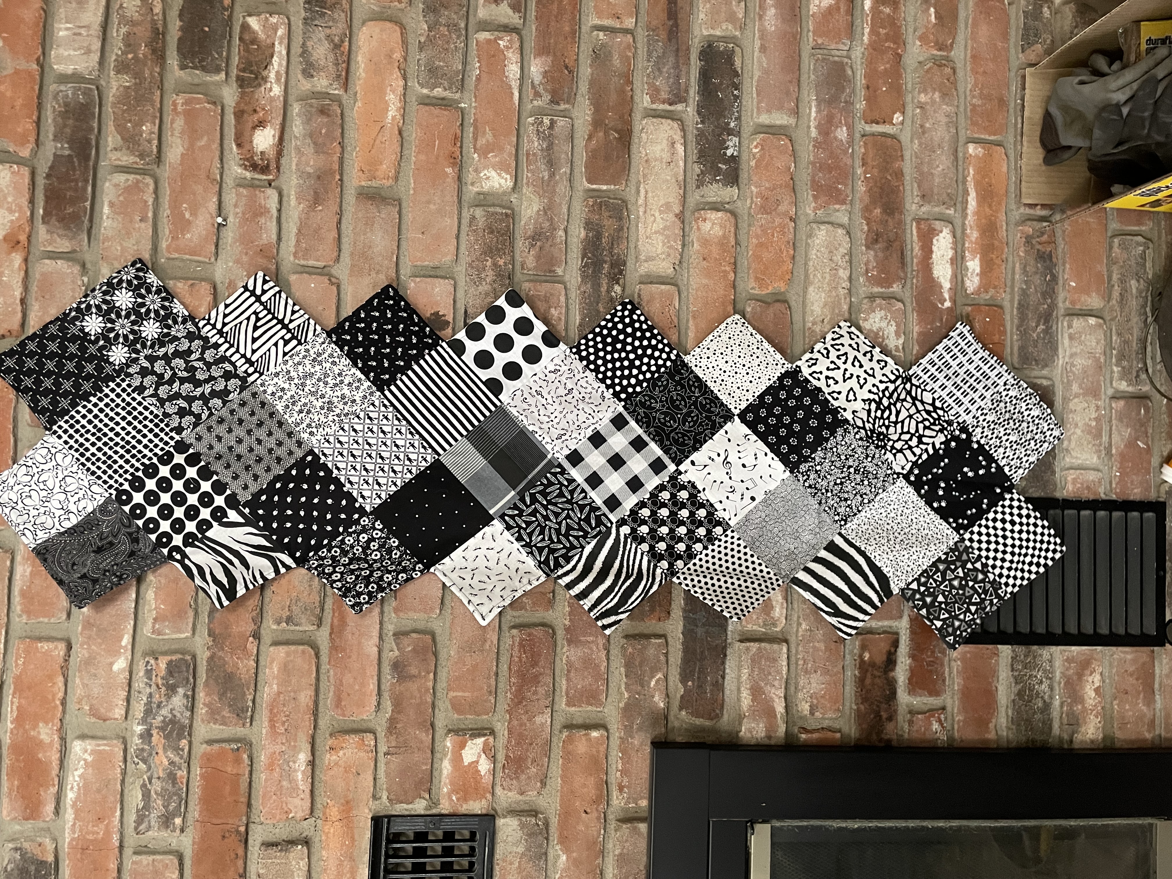 Table Runner - Black & White