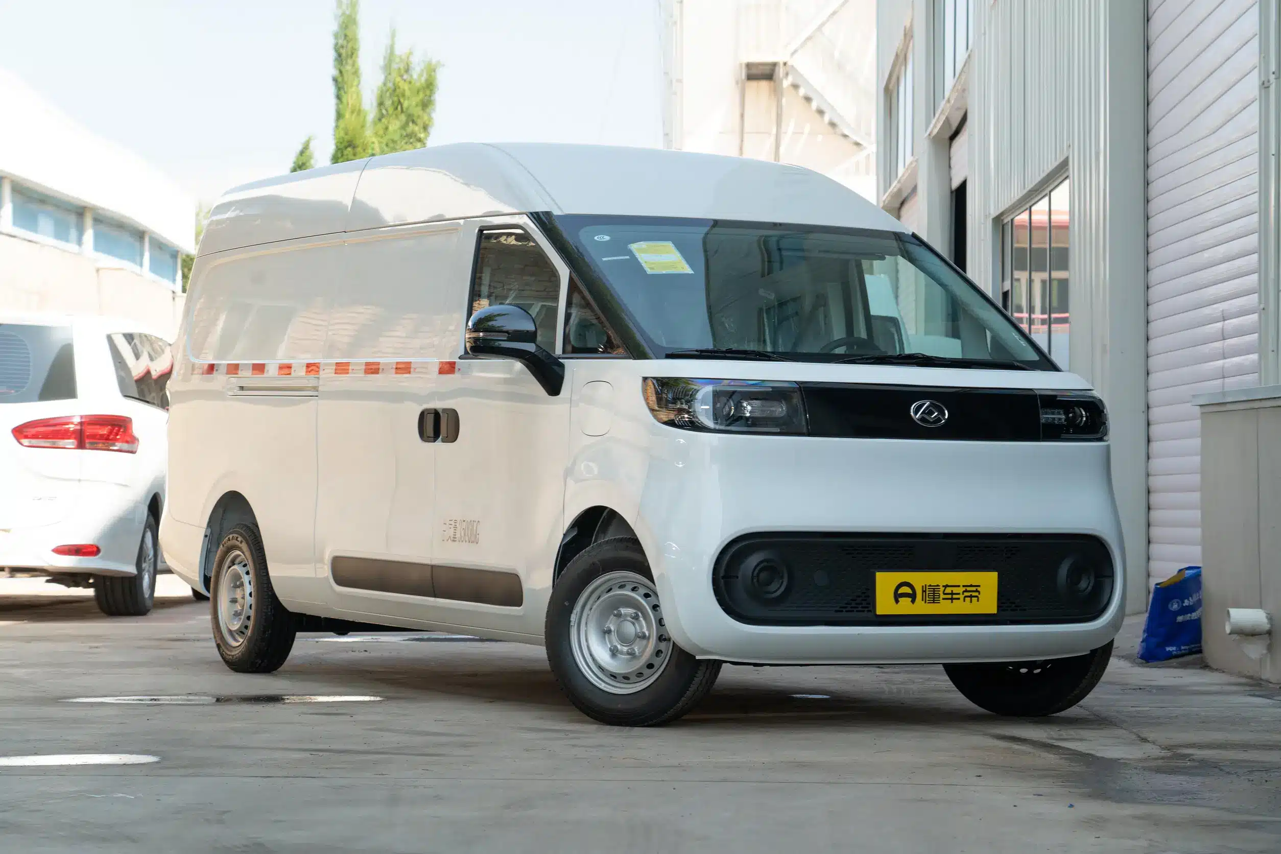 MAXUS DANA V1 2025 CARGO