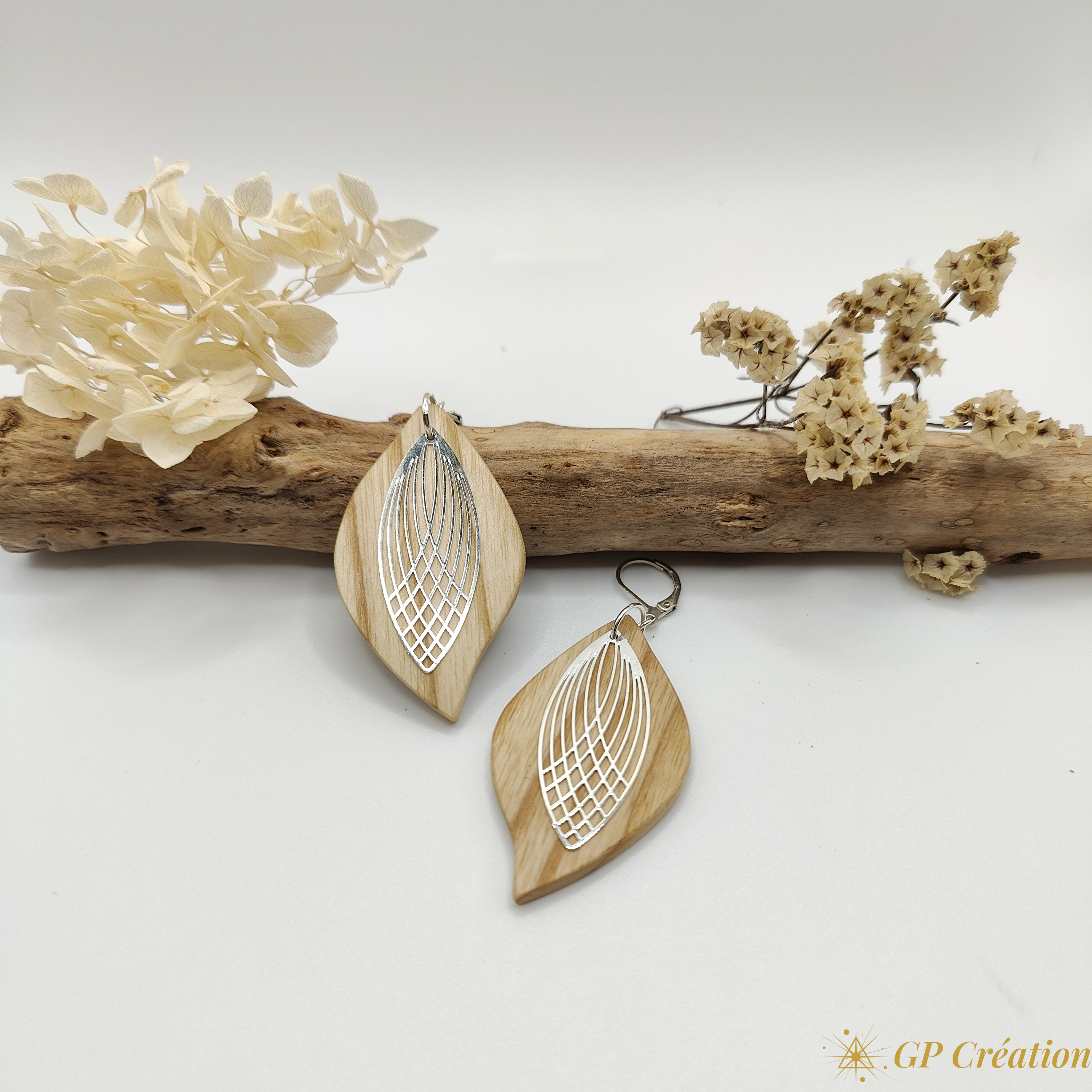 Boucles d'oreilles en frêne