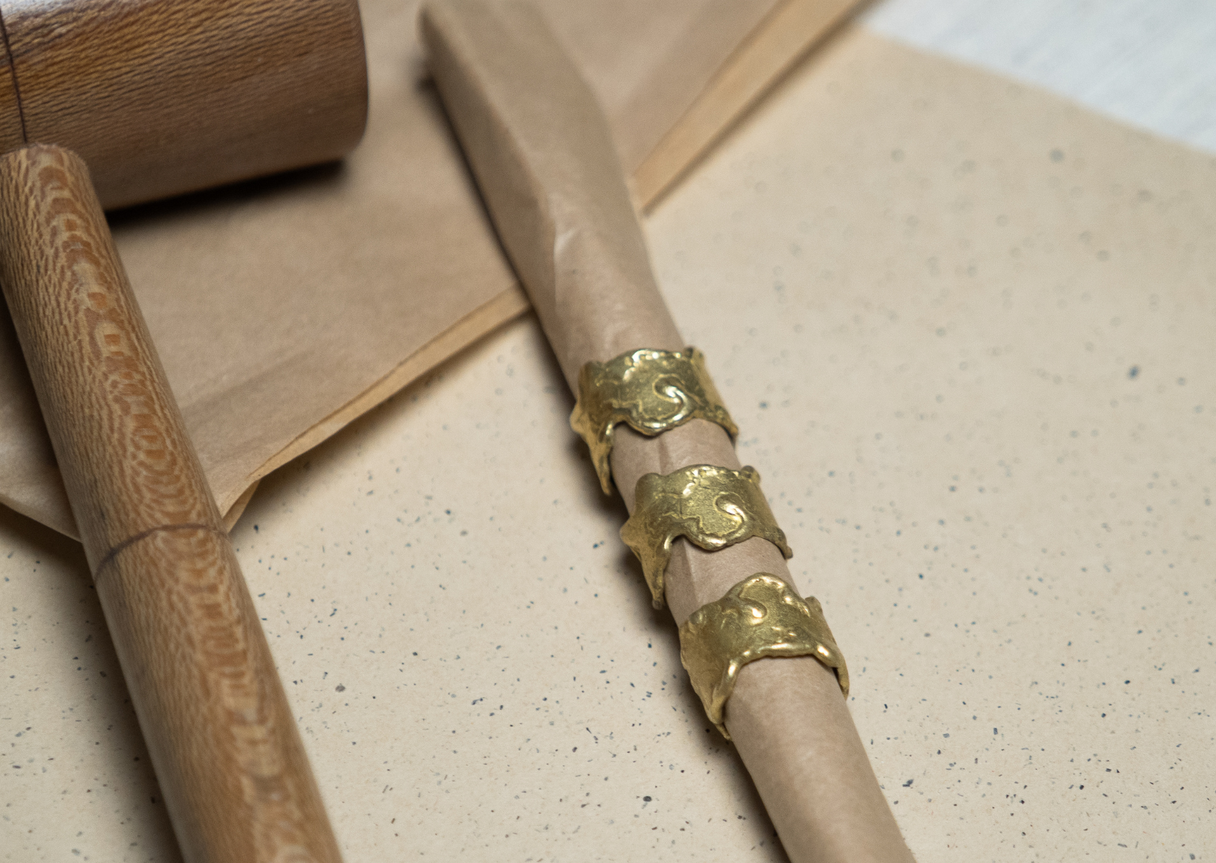 Anillo chorreado bronce