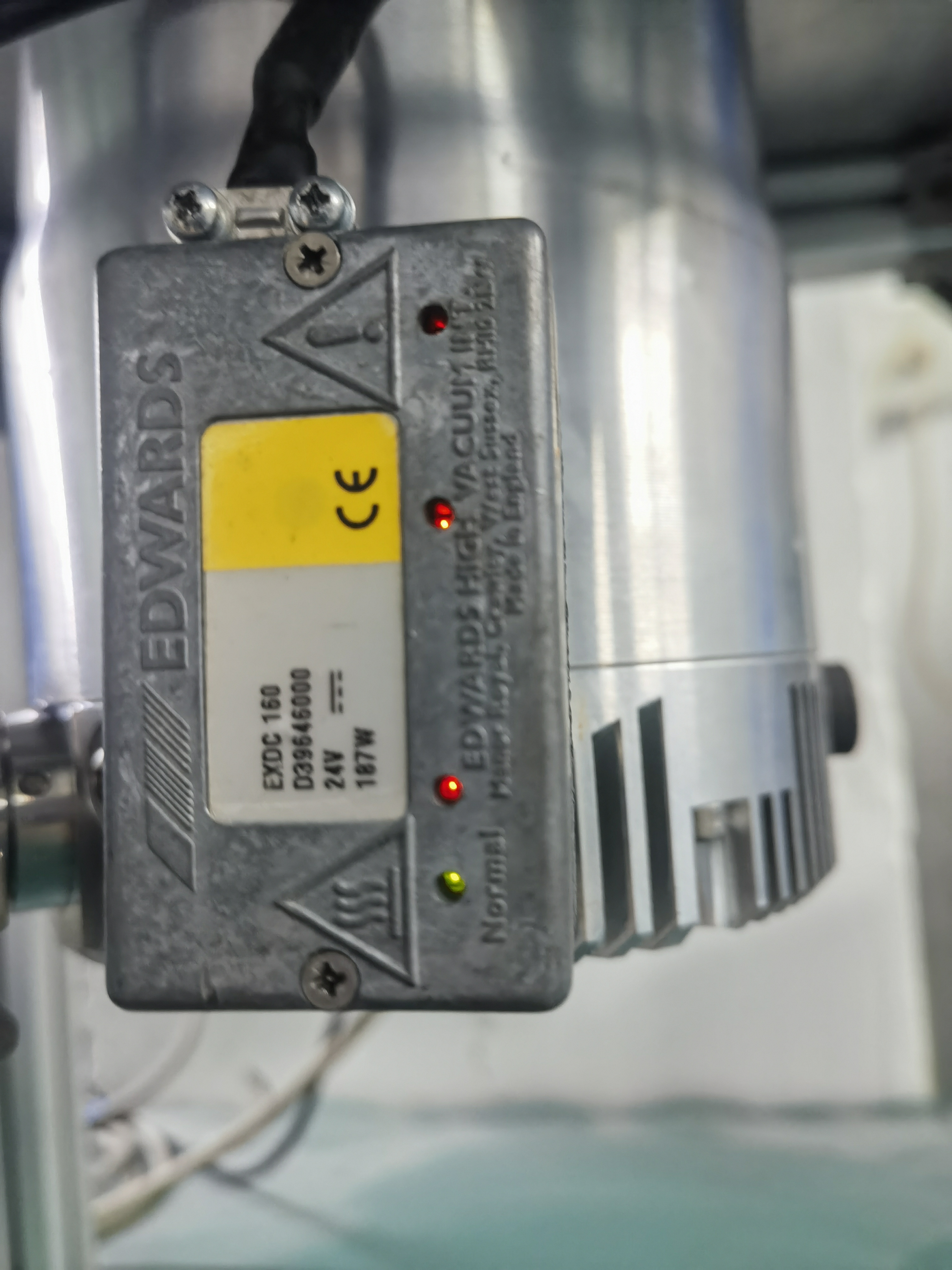 Edwards EXT406PX Turbomolecular Pump